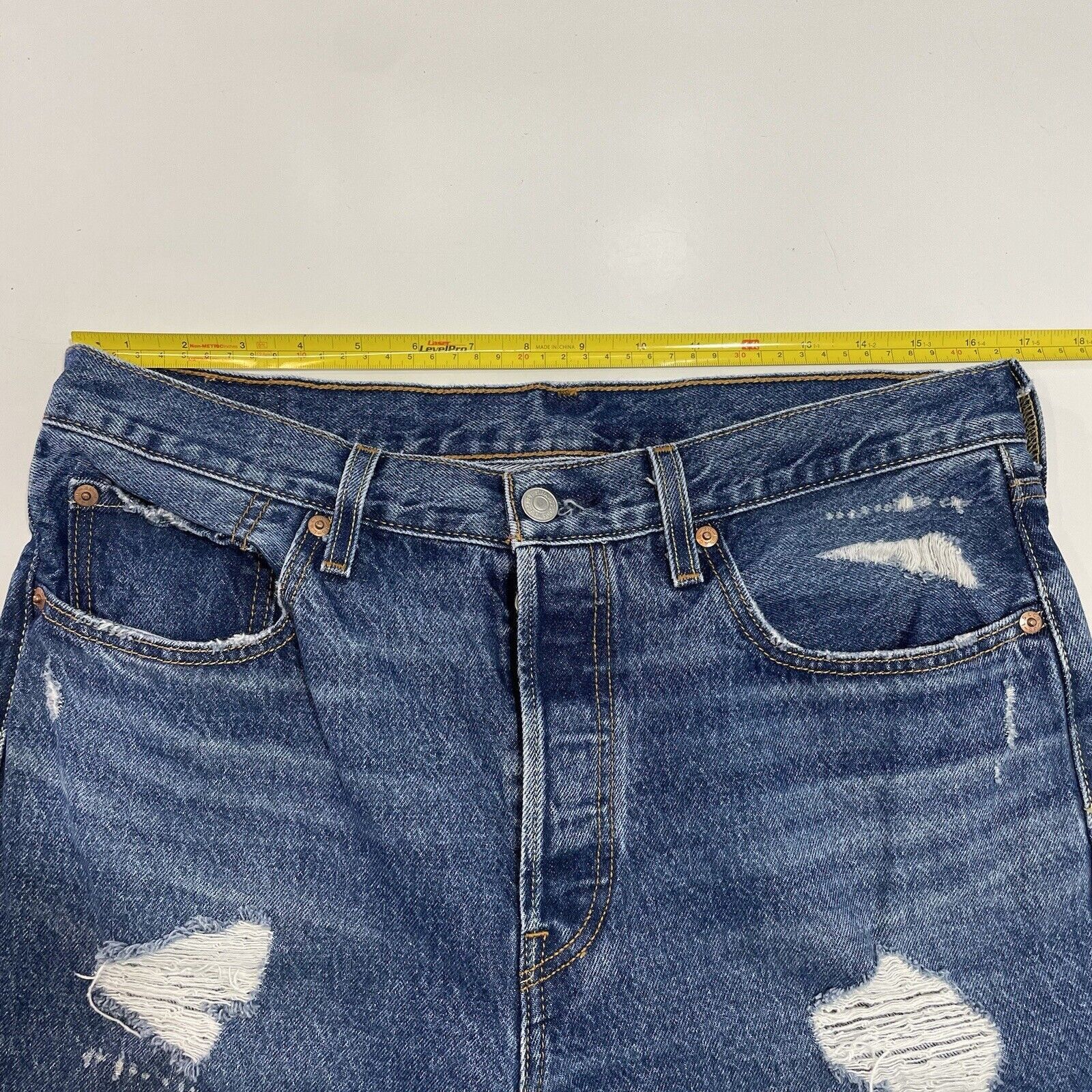Levi's Levi’s Strauss Men’s 501 Jeans Button Fly Straight Leg Blue Size US 31 - 5 Thumbnail