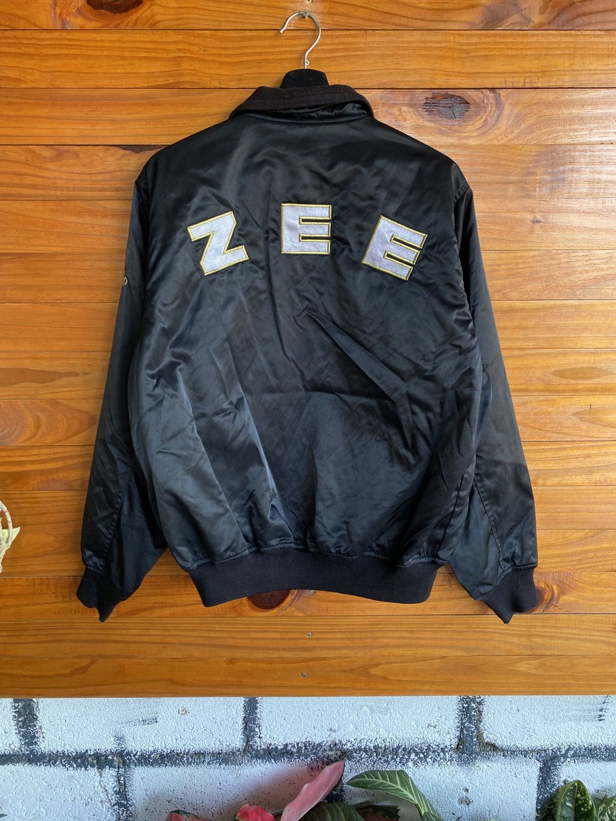 Japanese Brand Vintage ZETT ATOMS Baseball Club Satin Jacket – Japanese Size US M / EU 48-50 / 2 - 11 Thumbnail