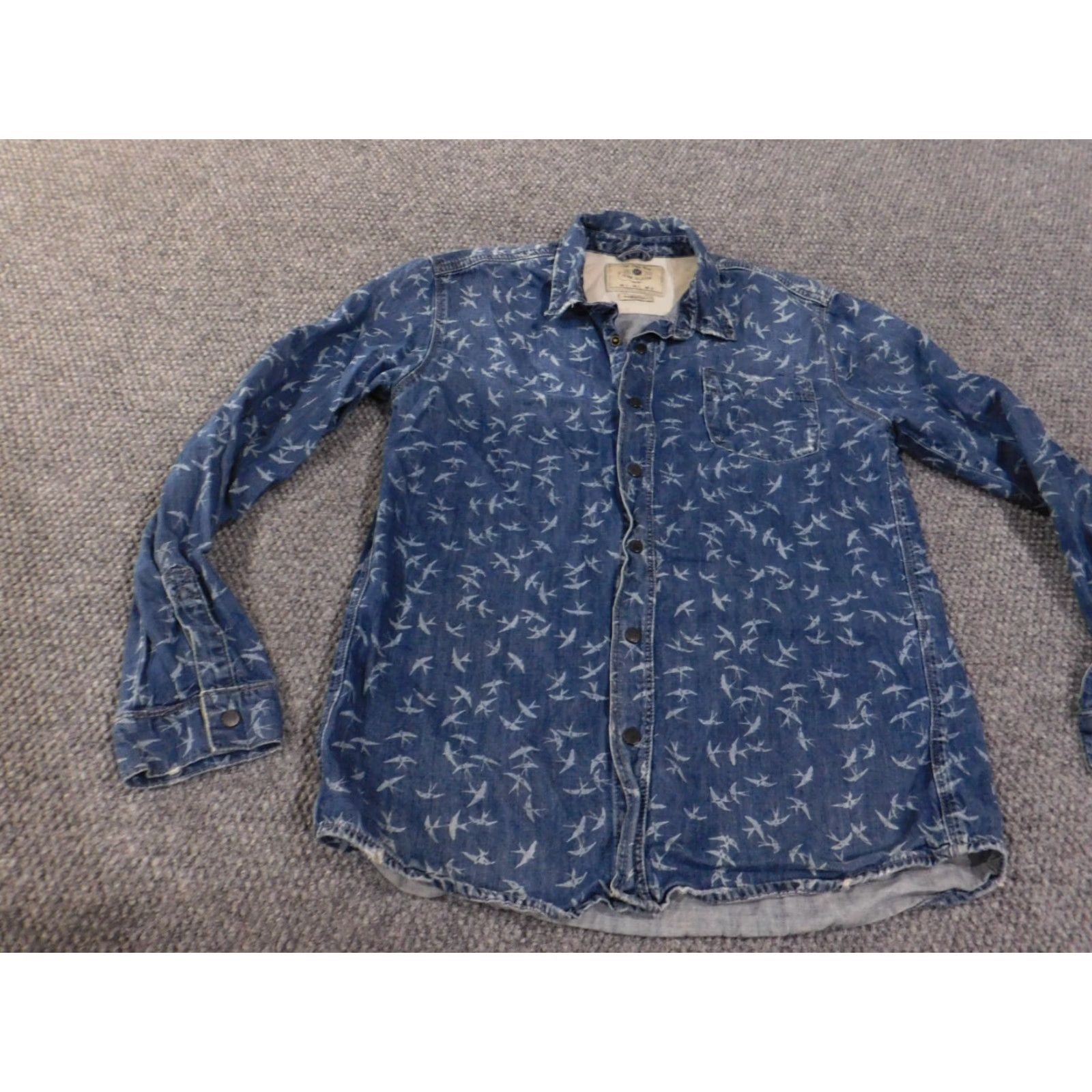 Zara Zara Shirt Denim Blue Slim Fit Long Sleeve Cotton Birds Print Button-Up Collared Button-Down Regular Size L Mens Size US L / EU 52-54 / 3 - 3 Thumbnail