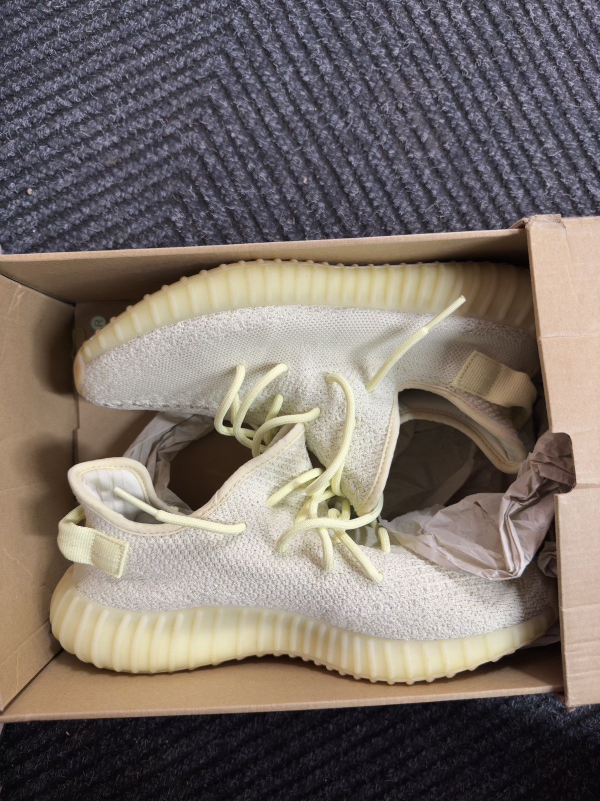 Adidas × Yeezy Adidas Yeezy 350v2 “Butter” Size US 9 / EU 42 - 3 Thumbnail