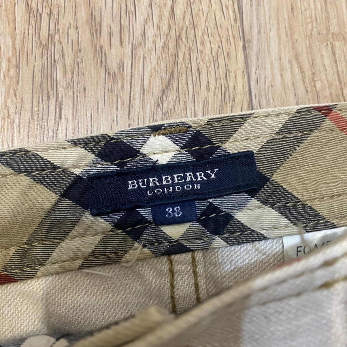 Burberry Burberry London Flare BootCut Pants Size US 26 / EU 42 - 9 Thumbnail