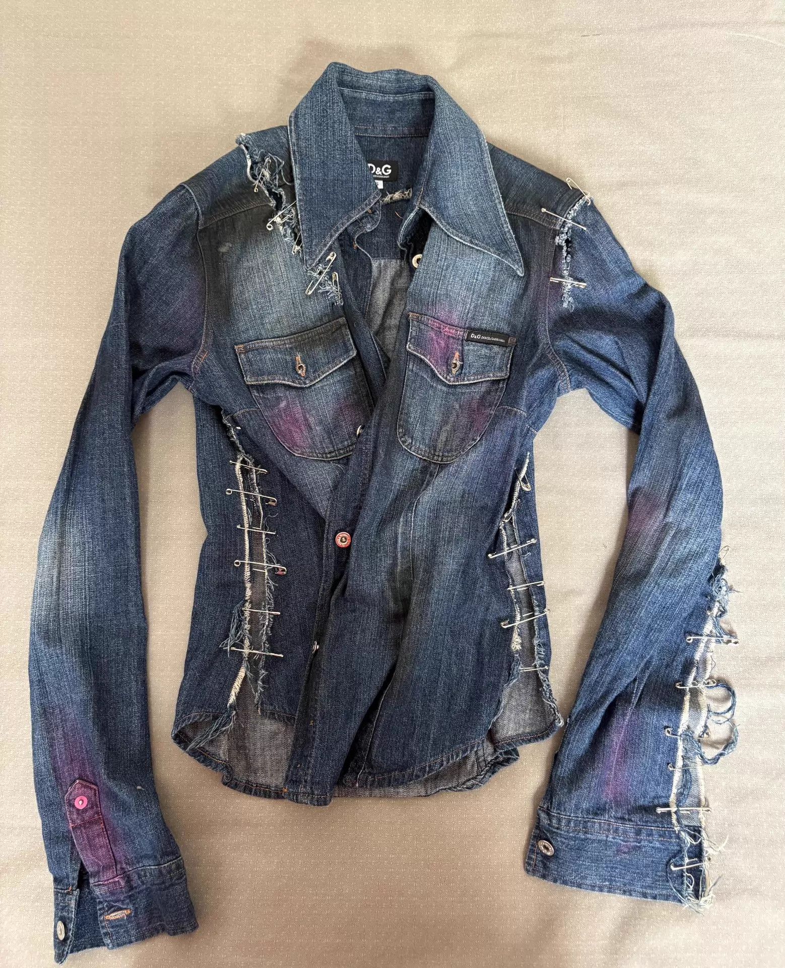 Dolce & Gabbana DOLCE & GABBANA Vintage Punk Pin Denim Shirt Jacket Size US S / EU 44-46 / 1 - 4 Thumbnail