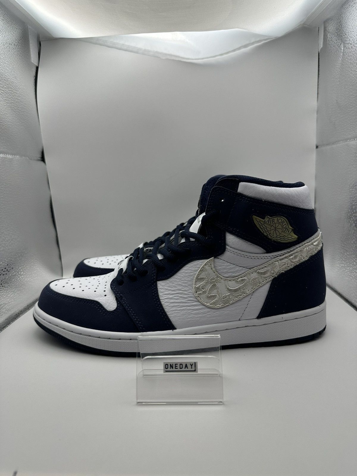 SBTG AJ1 MIDNIGHT BLUE SBTG Size US 10.5 / EU 43-44 - 3 Thumbnail