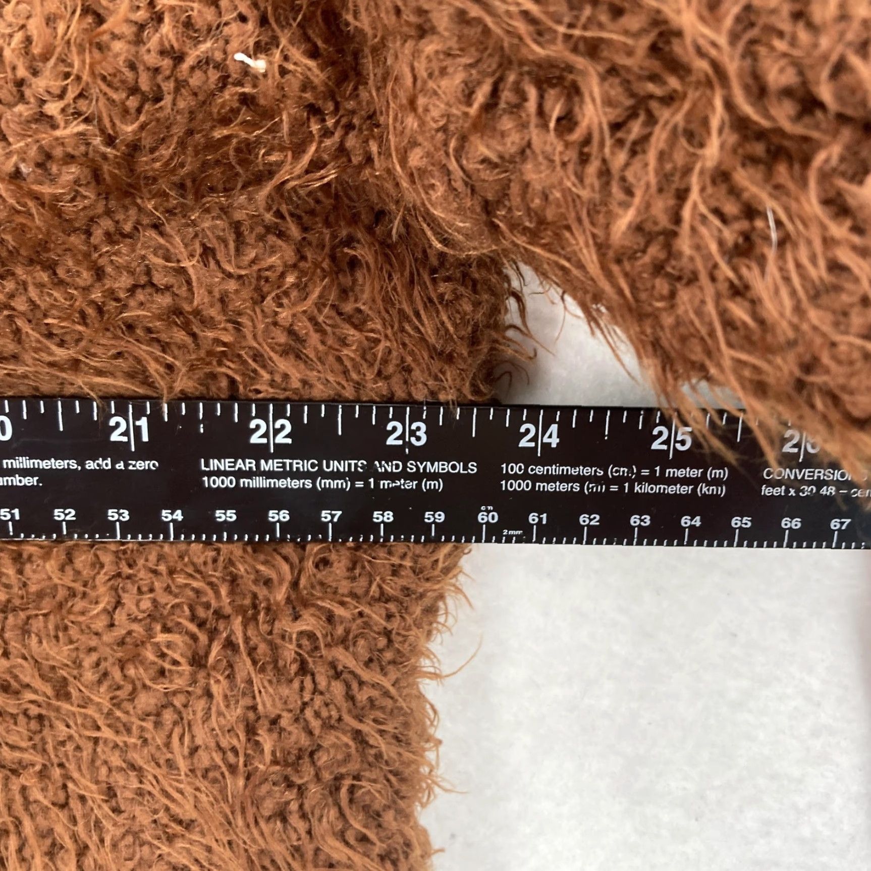 Free People VINTAGE Free People Sweater Womens Small Brown Soft Fuzzy V Neck Eyelash Knit Pullover Size S / US 4 / IT 40 - 7 Thumbnail