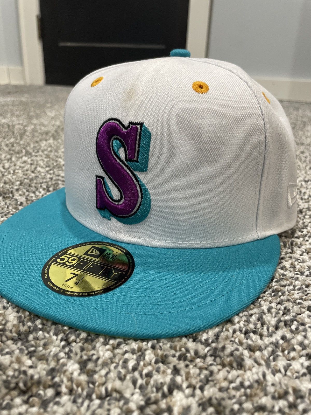 New Era Seattle Mariners Dogtown Pack Hat Club Size ONE SIZE - 1 Thumbnail