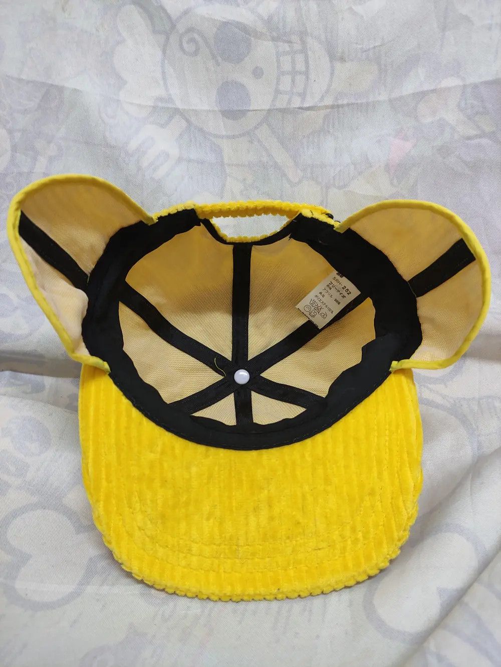 Asics TEAM BIONIC ARC ATOMIC BY ASICS SKI CORDUROY EARFLAP CAP Size ONE SIZE - 9 Thumbnail