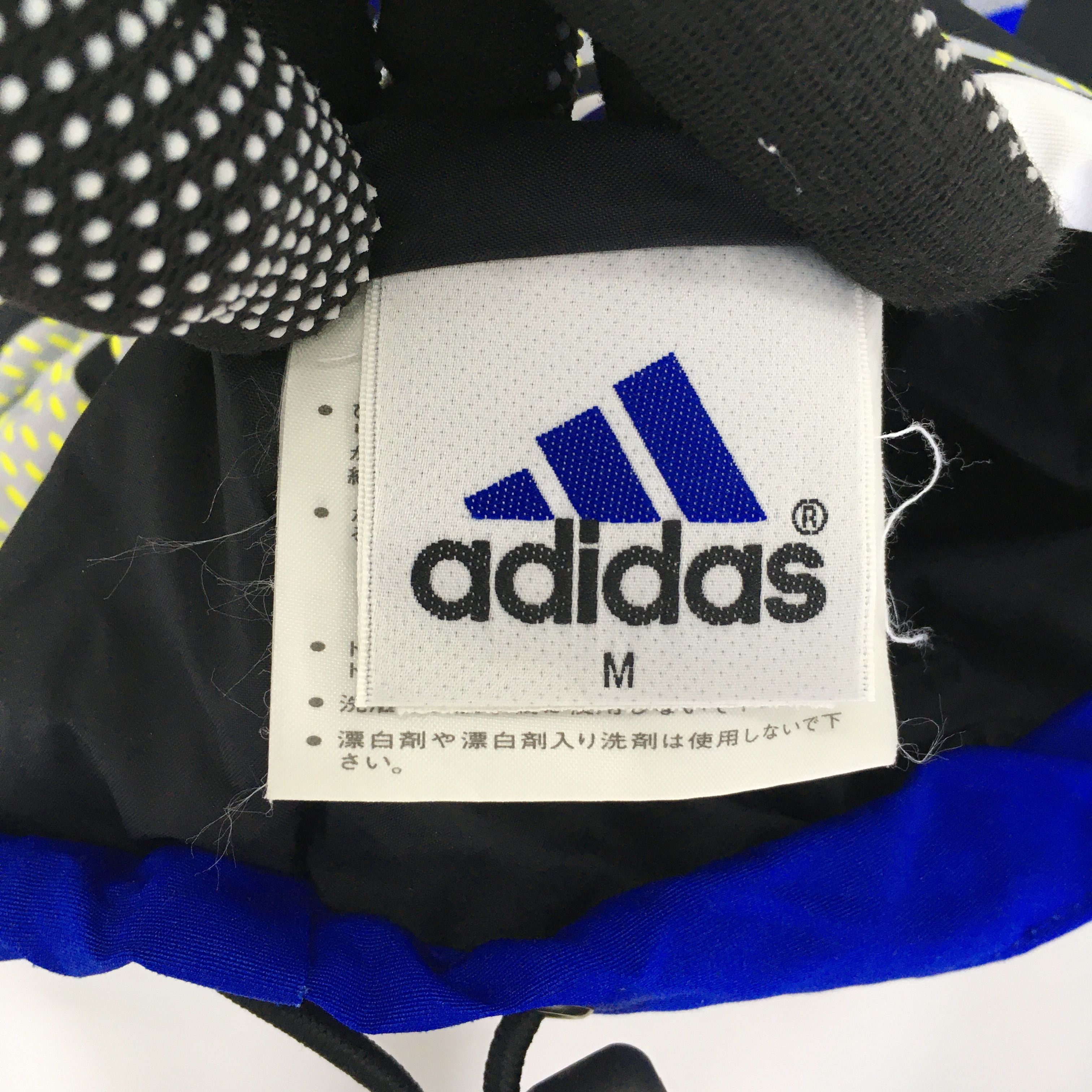 Adidas × Vintage Vintage Adidas Trefoil International Jacket Medium Size US M / EU 48-50 / 2 - 7 Thumbnail