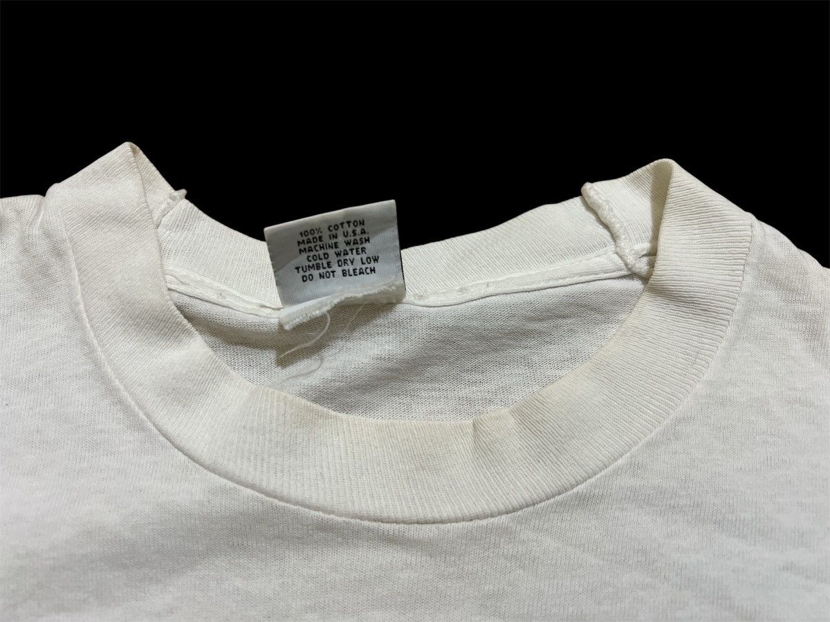 Keith Haring Vintage 90s Keith Haring “People Ladder” Artwork Tee Size US L / EU 52-54 / 3 - 5 Thumbnail