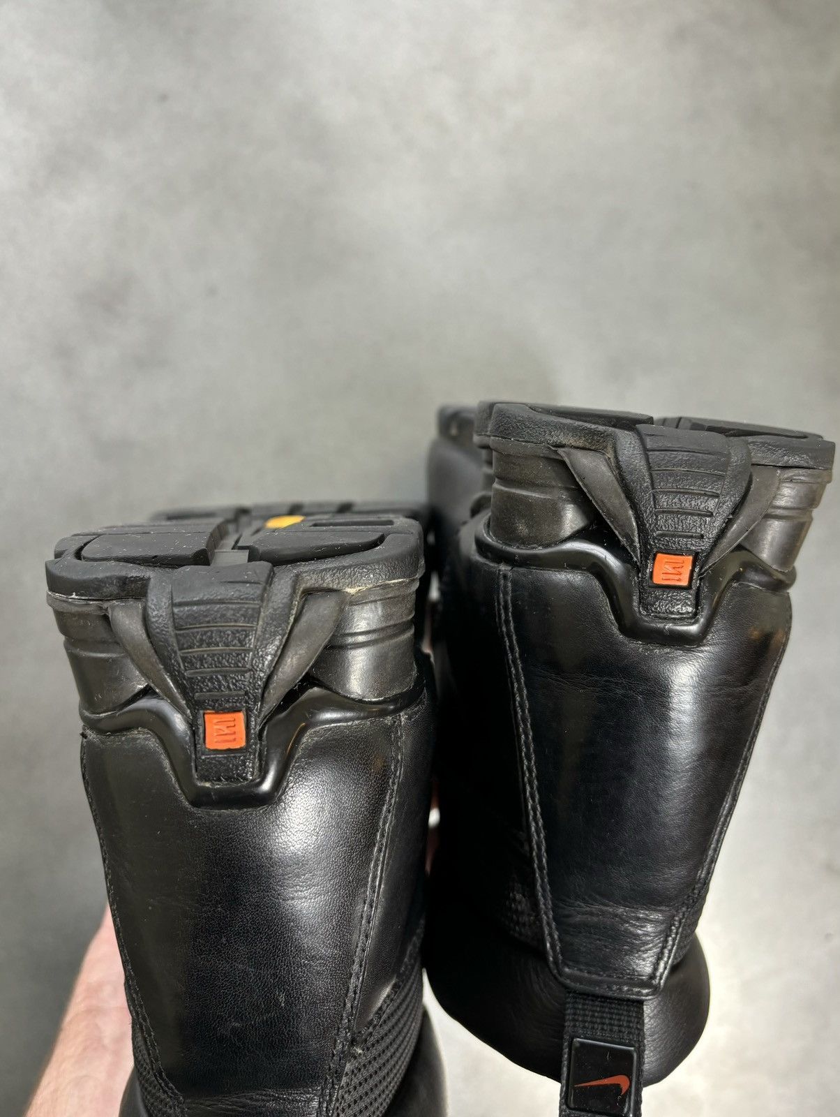 Nike × Vibram × Vintage 2004 Nike Shox Neo Mid Vintage Nike Shox Boots Vibram 308659 Size US 9 / EU 42 - 10 Thumbnail