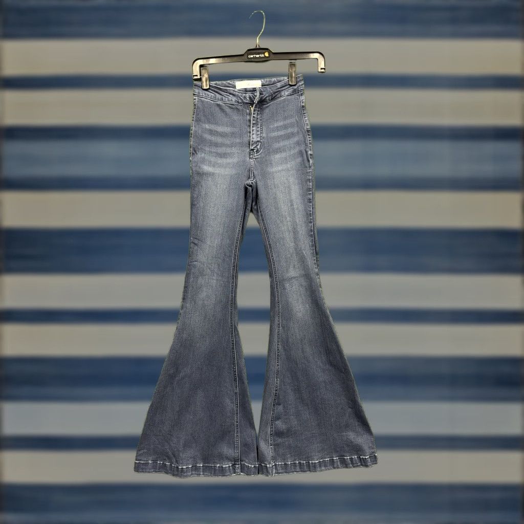 Vintage Kancan High-Rise Flare Jeans Womens 0 Dark Wash Denim Stretch Bell Bottom y2k Jeans Size 25" / US 0 / IT 36 - 1 Thumbnail