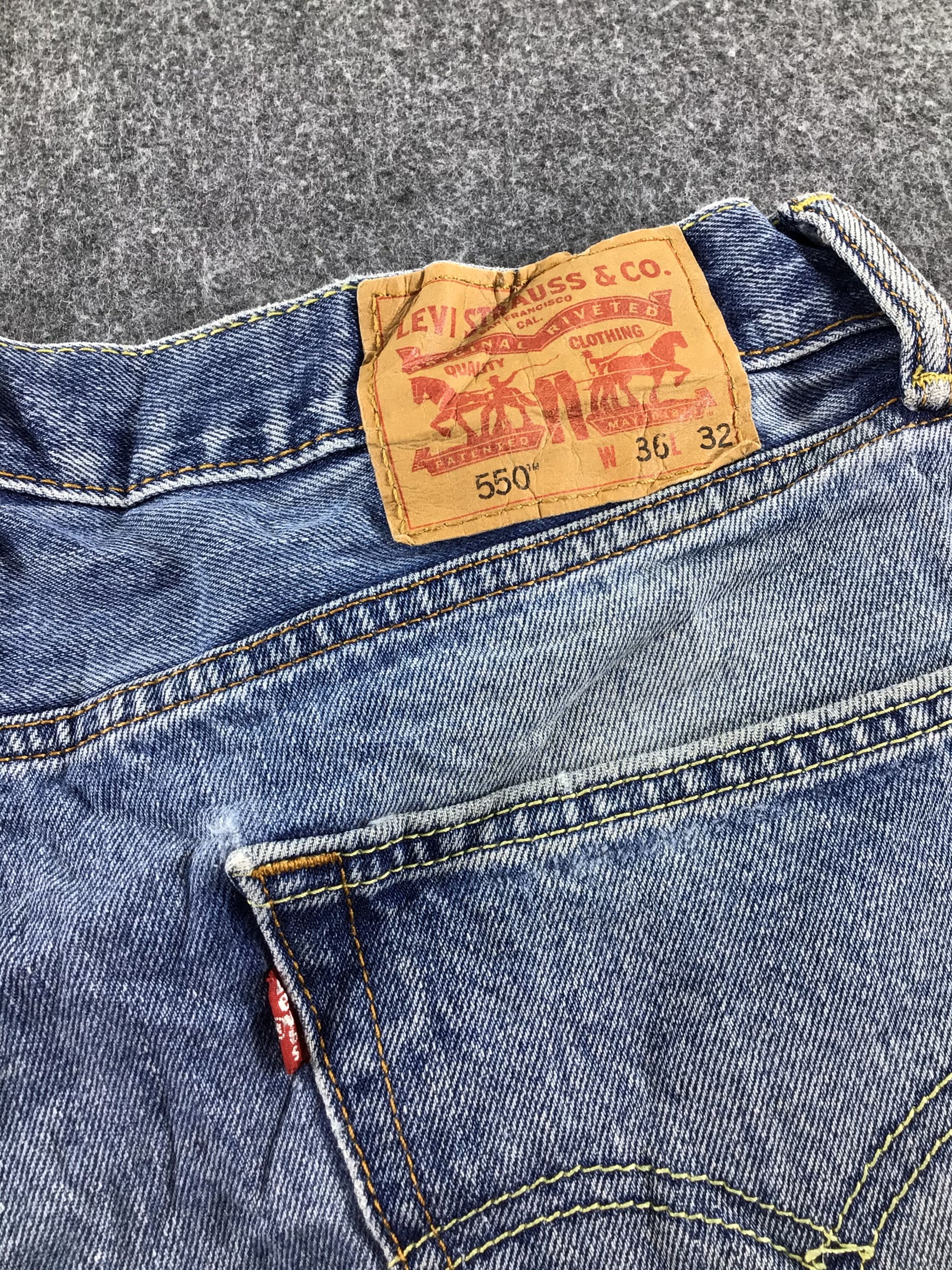 Levi's Vintage Levis 550 Jeans Dirty Faded Blue -J569 Size US 35 - 5 Thumbnail