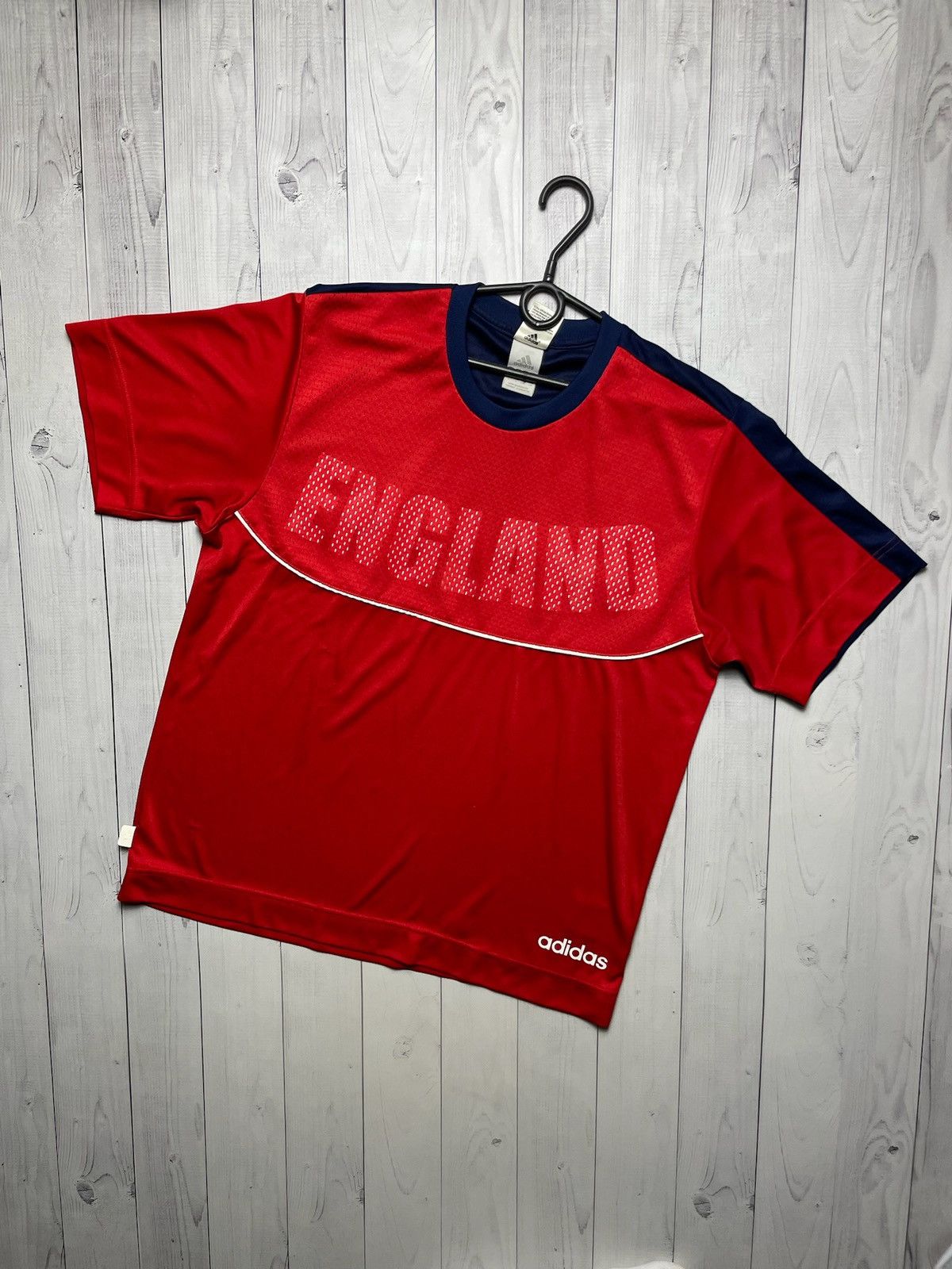 Vintage Vintage England Soccer jersey size L big logo Size US L / EU 52-54 / 3 - 1 Thumbnail