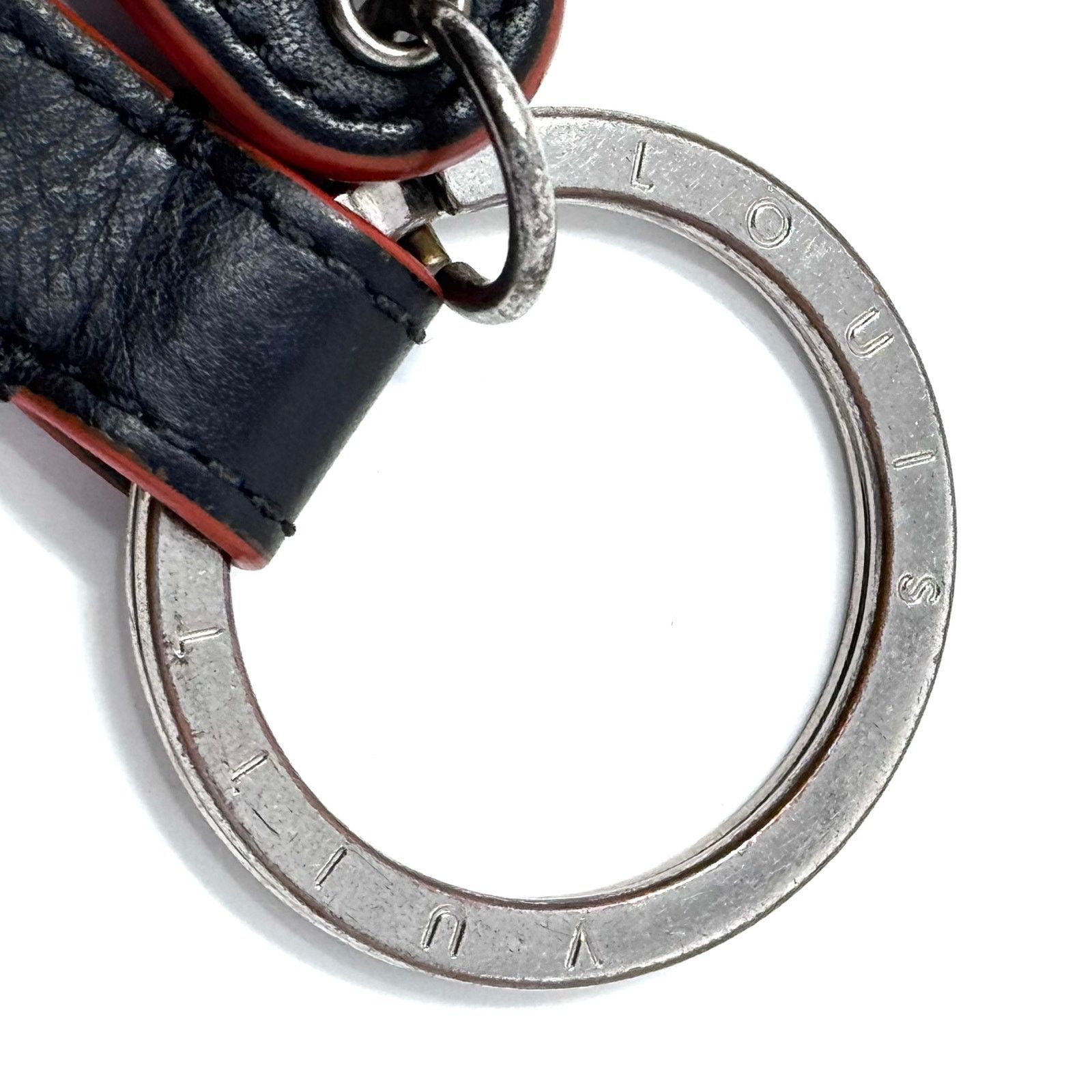 Louis Vuitton Louis Vuitton Cobalt Race Keychain Size ONE SIZE - 3 Thumbnail