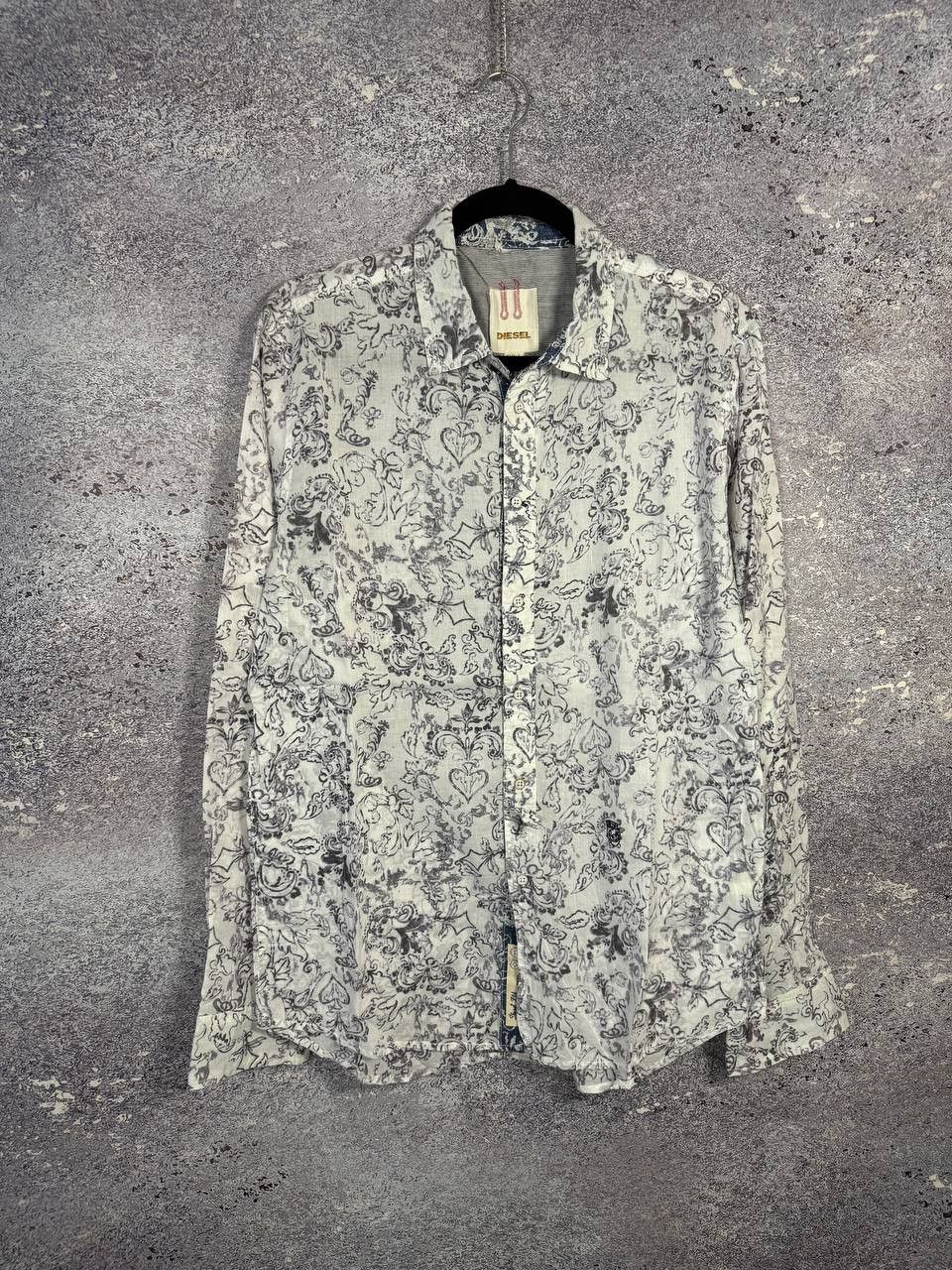Diesel × Diesel Black Gold × Vintage Vintage Diesel Rare Abstract Light Weight Men's Button Shirt Size US L / EU 52-54 / 3 - 1 Thumbnail