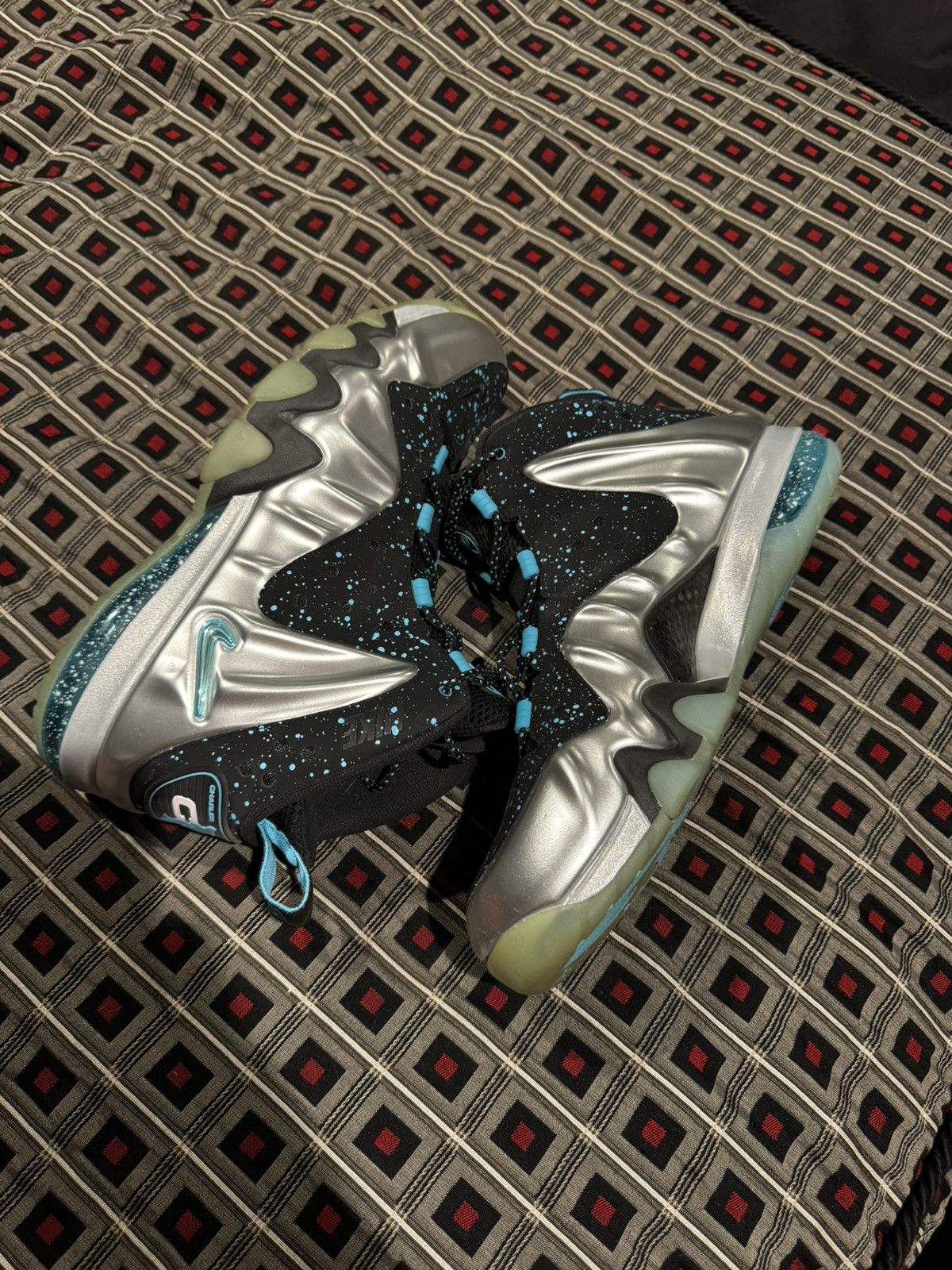 Nike Barkley Posite Max Metallic Size US 13 / EU 46 - 1 Thumbnail