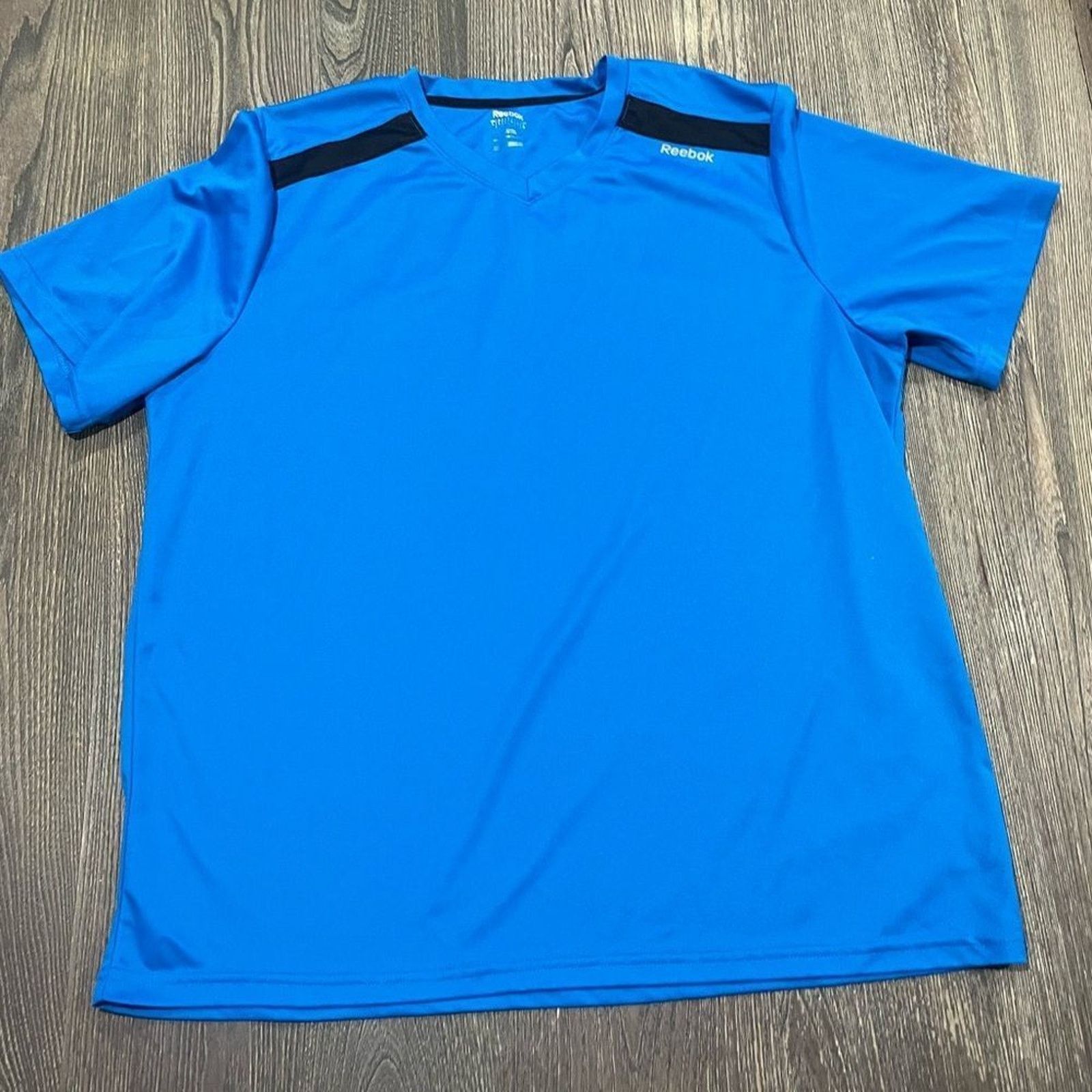 Reebok Reebok Mens Performance T-Shirt V-Neck Short Sleeve Blue L Size US L / EU 52-54 / 3 - 1 Thumbnail