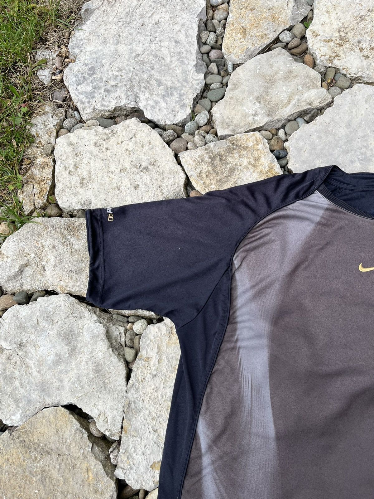 Nike × Vintage Vintage Nike Total 90 Ronaldinho jersey tee central swoosh Size US XL / EU 56 / 4 - 5 Thumbnail
