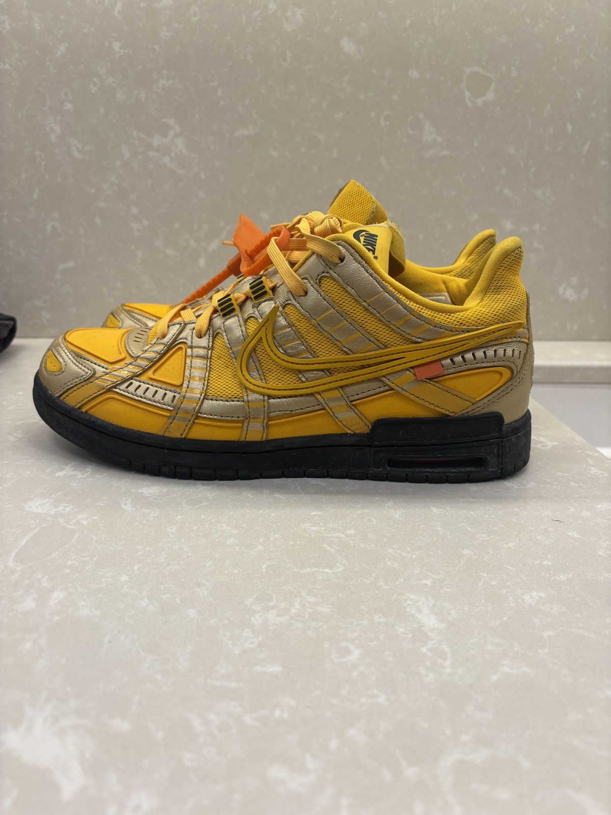 Nike × Off-White Off white rubber dunks university gold Size US 10 / EU 43 - 1 Thumbnail