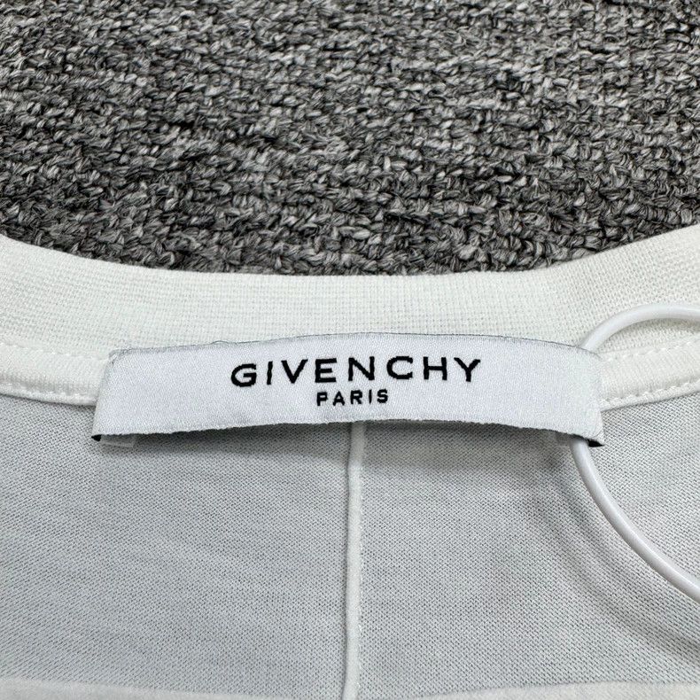 Givenchy Givenchy Monkey Head Short Sleeve, Size M Size US M / EU 48-50 / 2 - 2 Thumbnail