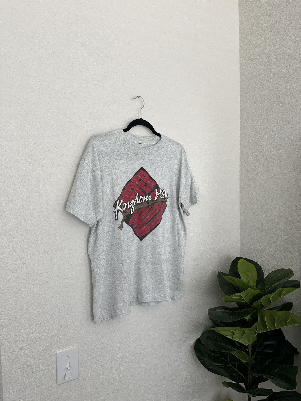 Band Tees × Vintage Vintage 90s Kingdom Heirs T-shirt Single Stitched Band tee Size US L / EU 52-54 / 3 - 1 Thumbnail