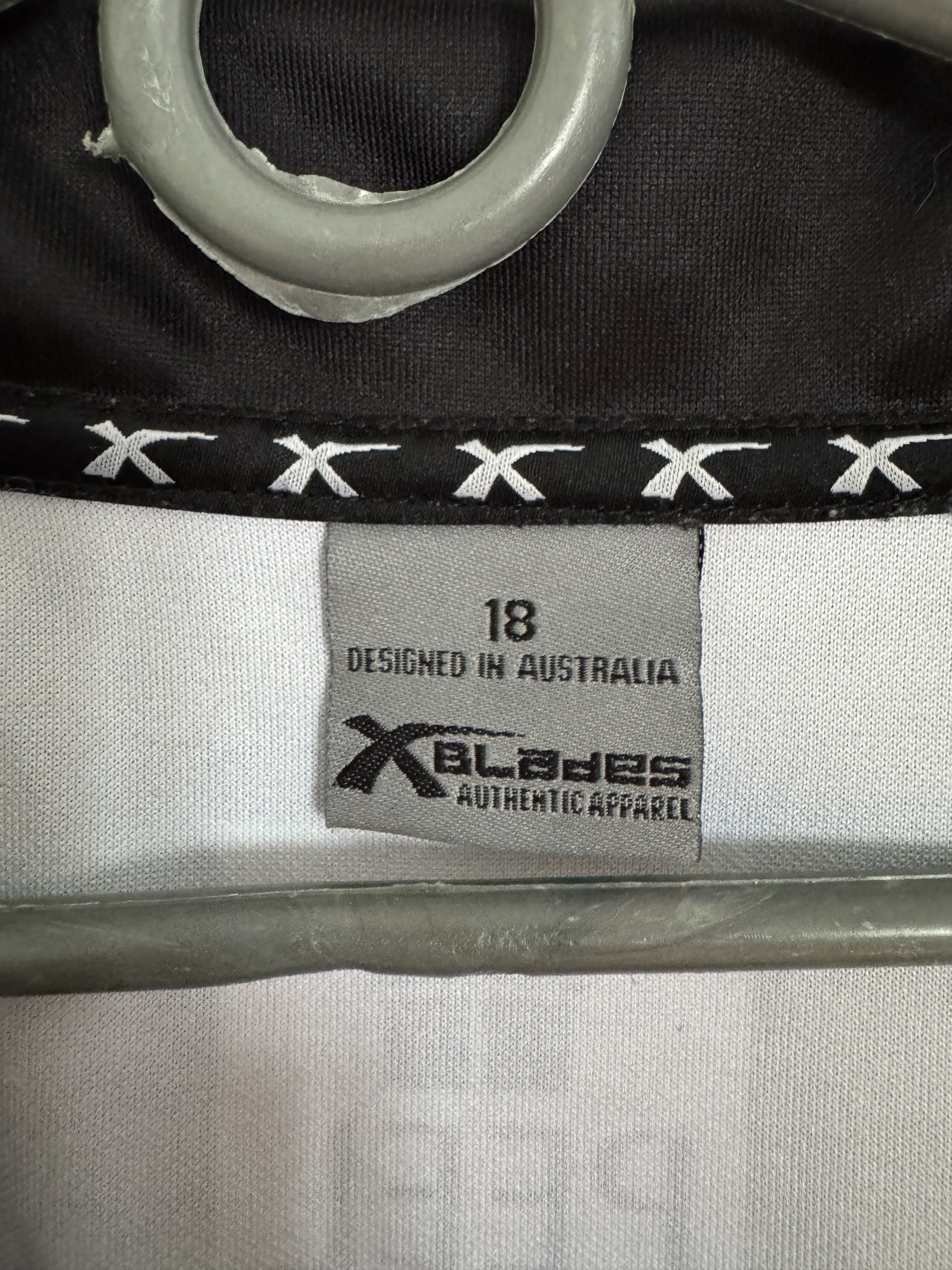 Vintage Gloucester Rugby Away Shirt 2016/2017 - XBlades Size US M / EU 48-50 / 2 - 9 Thumbnail