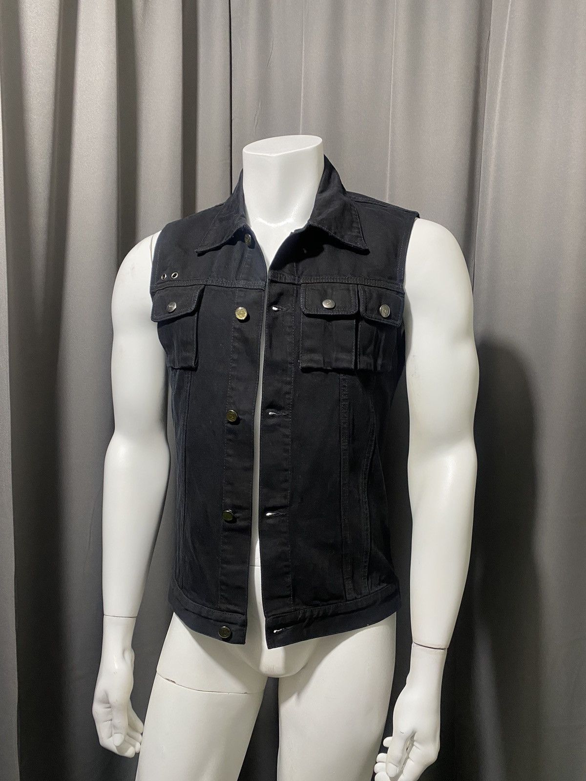 Alexander McQueen 2000s Alexander Mcqueen- Cargo Denim Knit Vest Size US M / EU 48-50 / 2 - 1 Thumbnail
