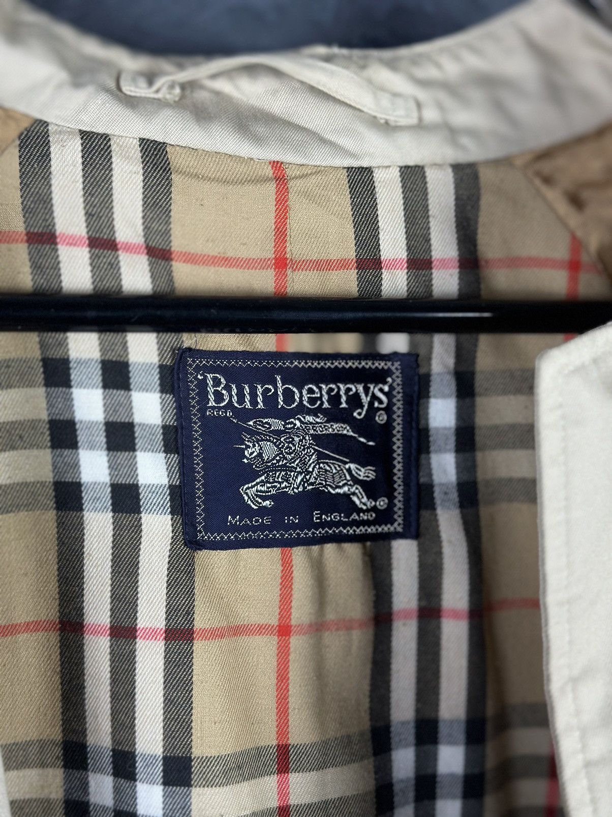 Burberry × Designer × Vintage Burberry's London Vintage Nova Check Beige Trench Coat Men's Size US L / EU 52-54 / 3 - 4 Thumbnail