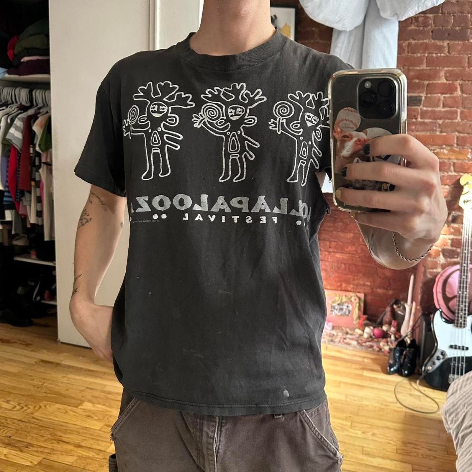 Band Tees × Vintage Rare Vintage 90s Lolla Palooza Thrashed Graphic Band Shirt Size US M / EU 48-50 / 2 - 2 Thumbnail