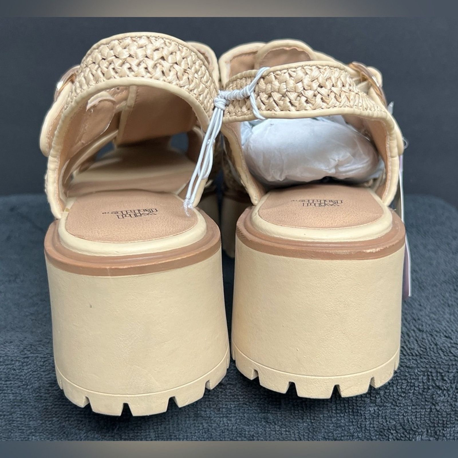 Other NWT Wild Fable Elide Raffia Platform Heels Sandals Size 11 Size US 11 / IT 41 - 7 Thumbnail