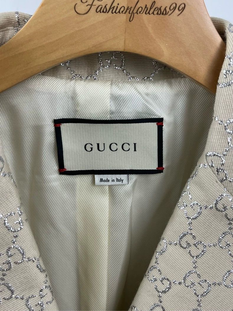 Gucci Gucci Beige full-printed logo lapel jacket 2504-Nextarrow Size S / US 4 / IT 40 - 4 Thumbnail