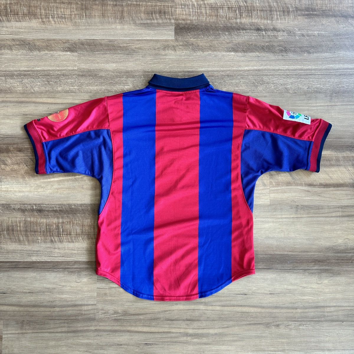 Nike × Vintage 1998-1999 FC Barcelona Home Jersey Size Small Size US S / EU 44-46 / 1 - 6 Thumbnail