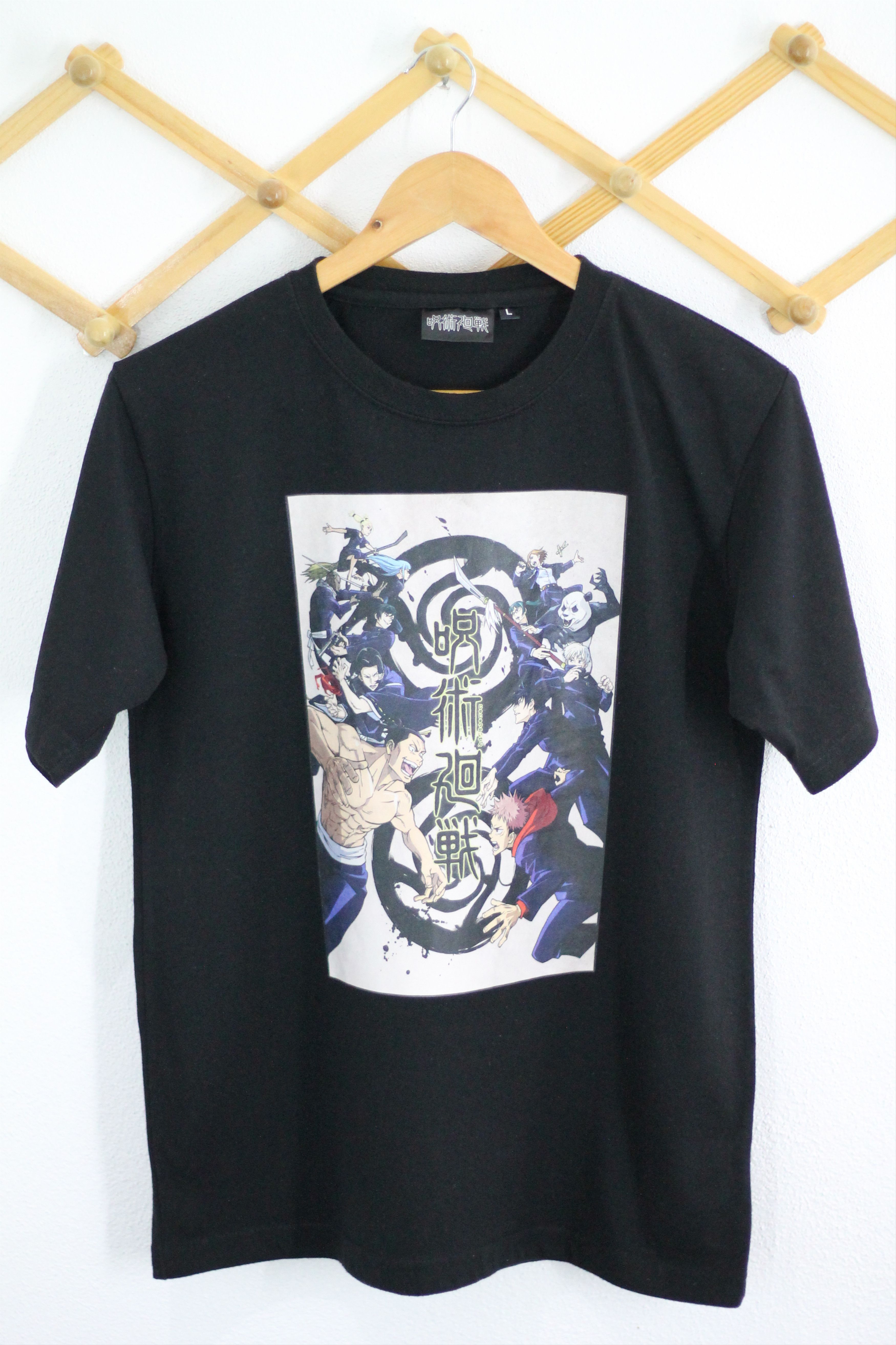 Japanese Anime JUJUTSU KAISEN T-shirt.