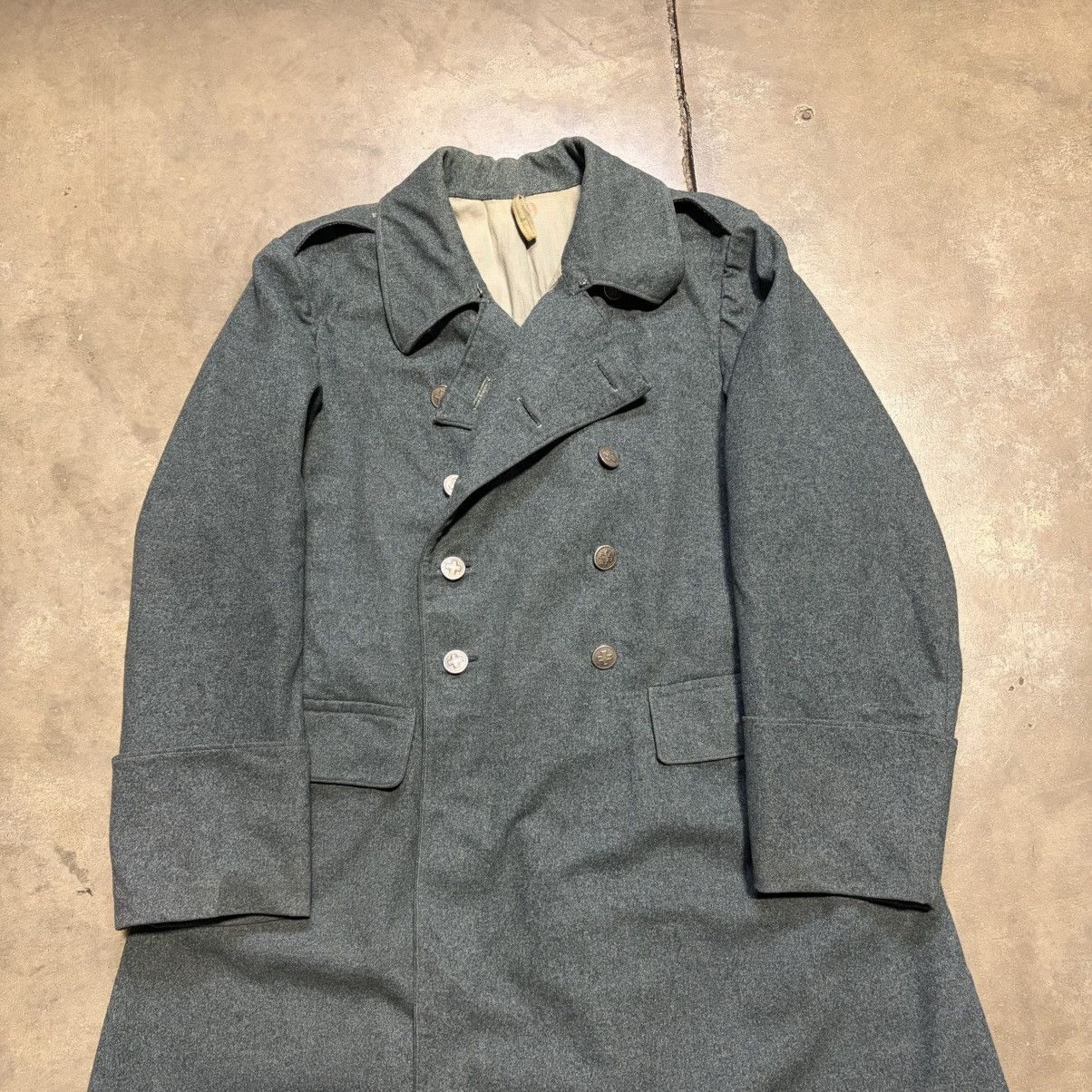 Vintage Vintage Swiss Military Army Medic Trench Overcoat Wool 60s Size US S / EU 44-46 / 1 - 6 Thumbnail