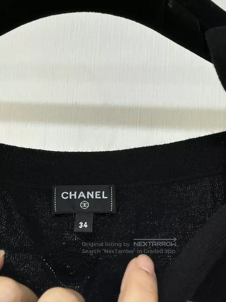 Chanel Chanel 23K camelia off-the-shoulder bow knit sweater Size XXS / US 00 / IT 34 - 3 Thumbnail