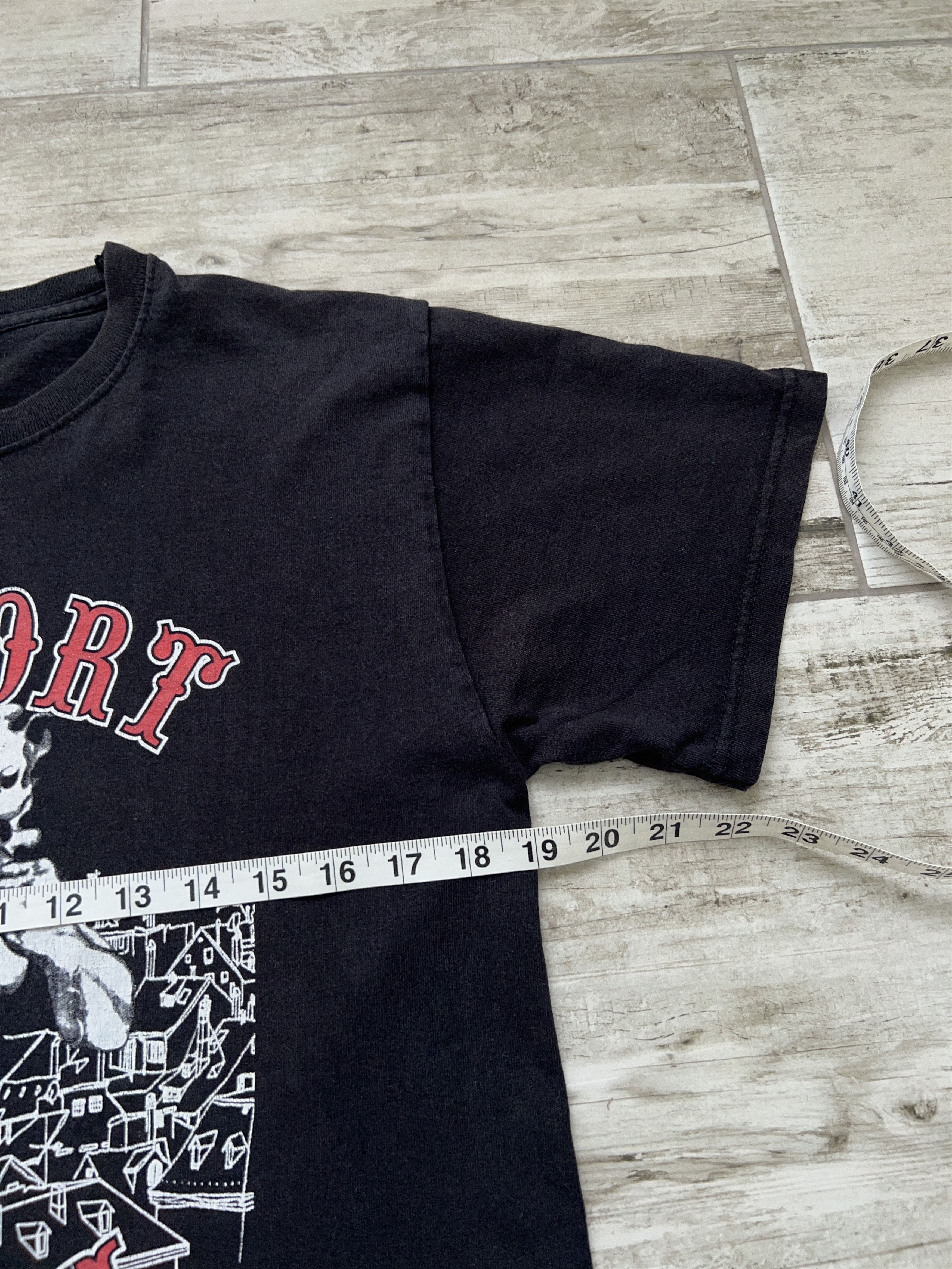Band Tees Big Red Machine Support 81 Zurich Rock T Shirt Black Size US M / EU 48-50 / 2 - 5 Thumbnail