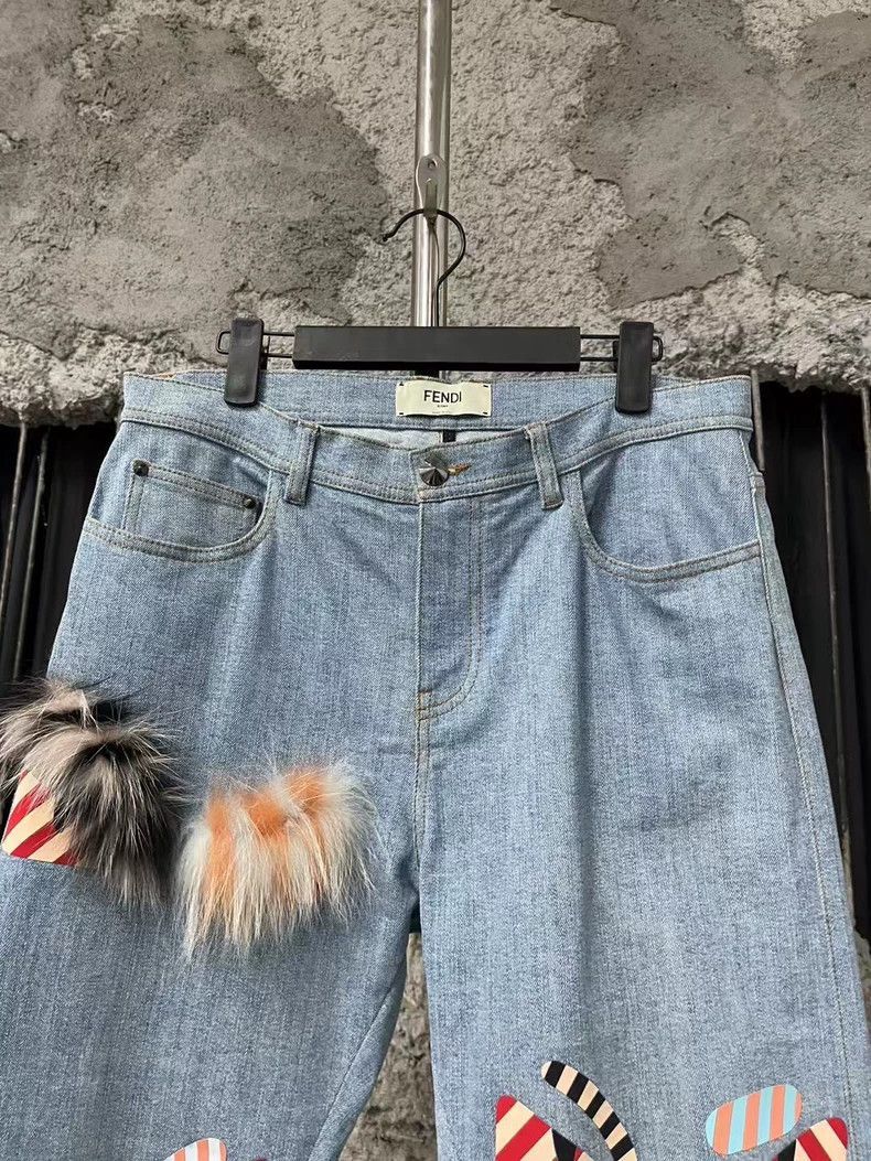 Fendi Fendi Decorative Denim Pants with Artistry Size 28" / US 6 / IT 42 - 3 Thumbnail