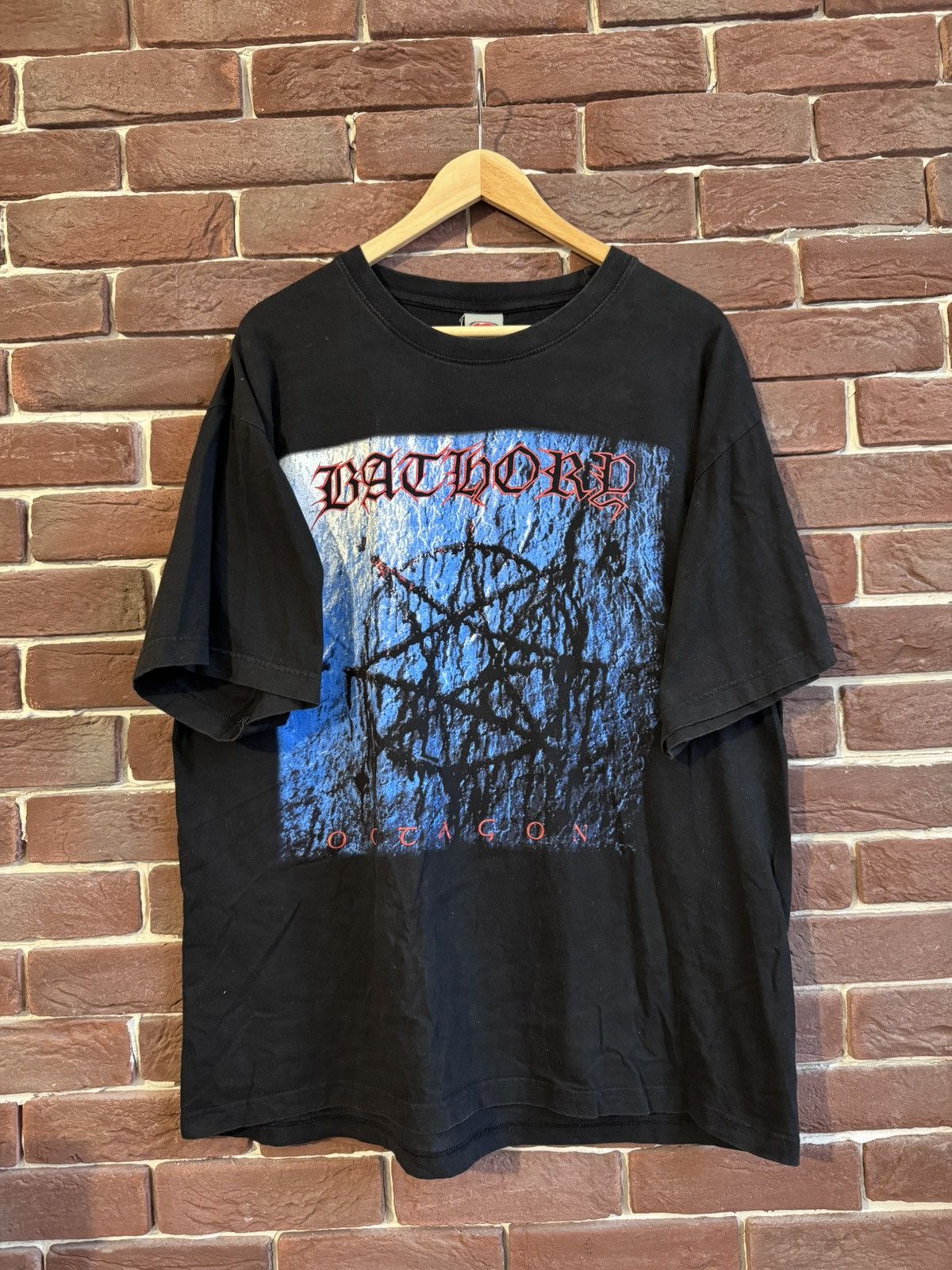 Band Tees Bathory Octagon Vintage 00s Black Metal Band Tee Death XL Size US XL / EU 56 / 4 - 1 Thumbnail