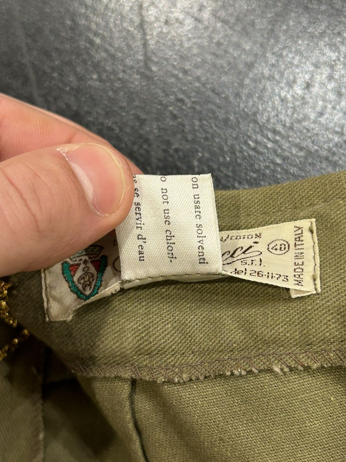 Gucci Gucci Vintage Denim Skirt Size 27" / US 4 / IT 40 - 4 Thumbnail