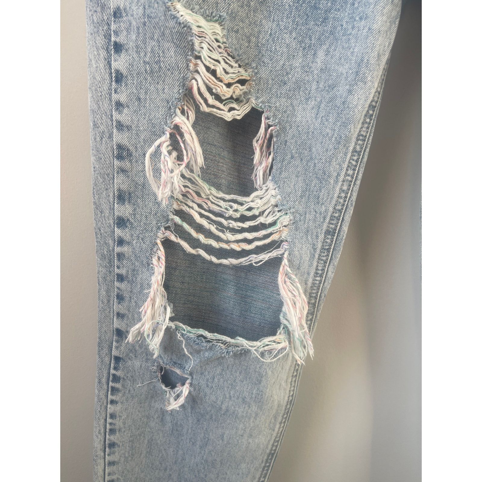 HIDDEN Hidden Rainbow Ripped High Rise Slim Boyfriend Denim Jeans Size 27" / US 4 / IT 40 - 2 Thumbnail