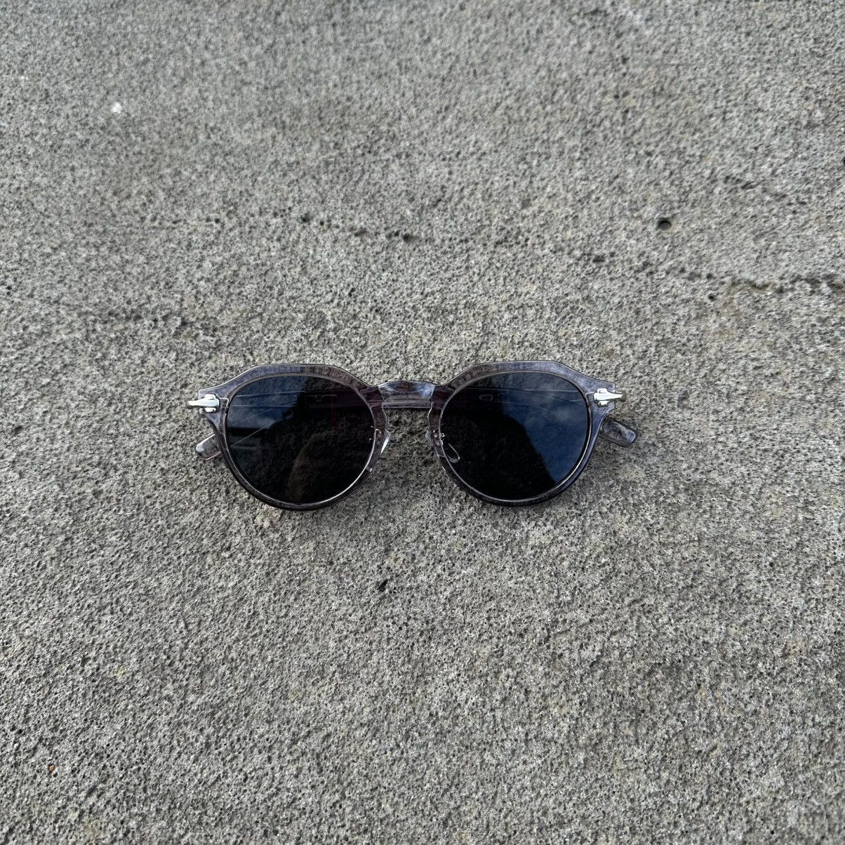 Other SUNGLASSES BRAND NEW CLASSIC RETRO VINTAGE KZ1042-06 Size ONE SIZE - 1 Thumbnail