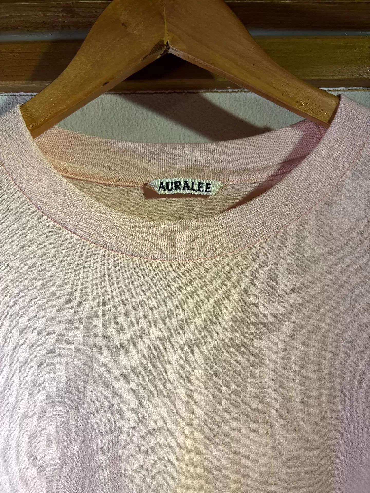 Auralee auralee 100% Wool Pink Short Sleeve Tee Size 5 Size US XXL / EU 58 / 5 - 2 Thumbnail