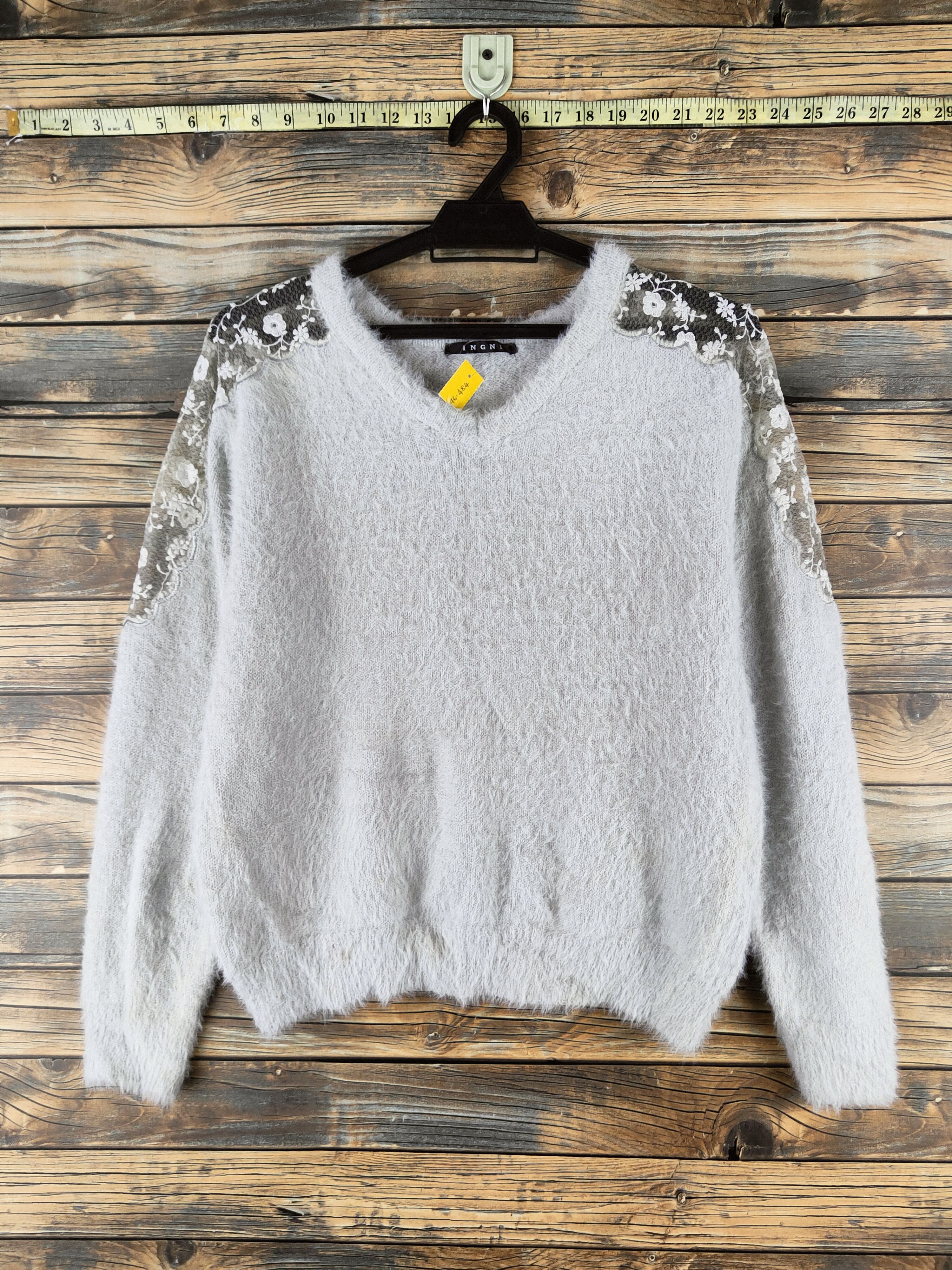 Vintage DL Ingni Gray Fur Mohair Knitwear #46-484 Size M / US 6-8 / IT 42-44 - 1 Thumbnail