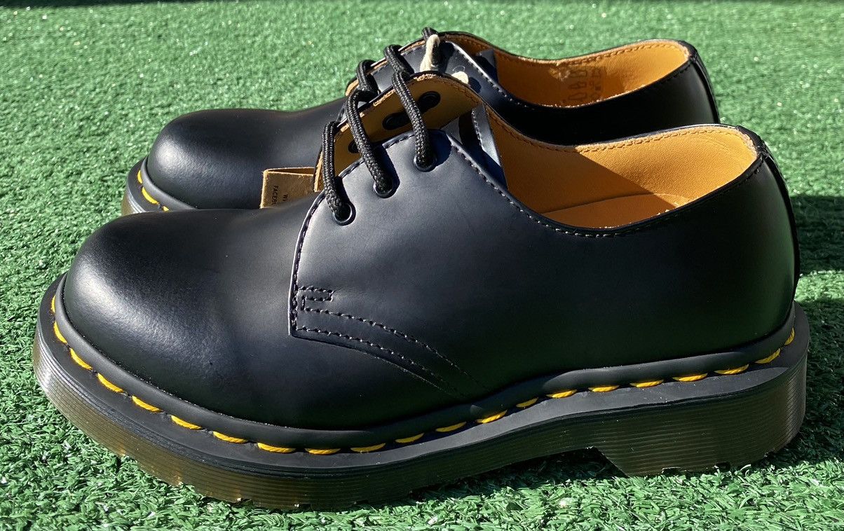 Dr. Martens New Dr. Martens Air Wair Smooth 11837 Leather Oxfords Size US 6 / IT 36 - 5 Thumbnail