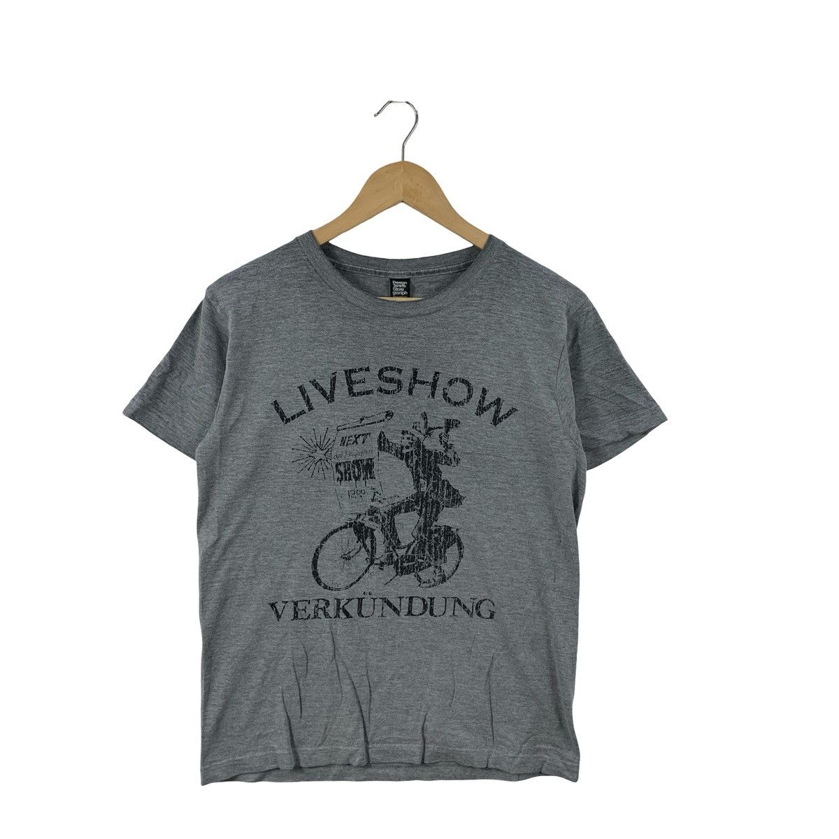 Vintage Vintage Liveshow Verkundung Graphic Distressed Bicycle Size US S / EU 44-46 / 1 - 4 Thumbnail
