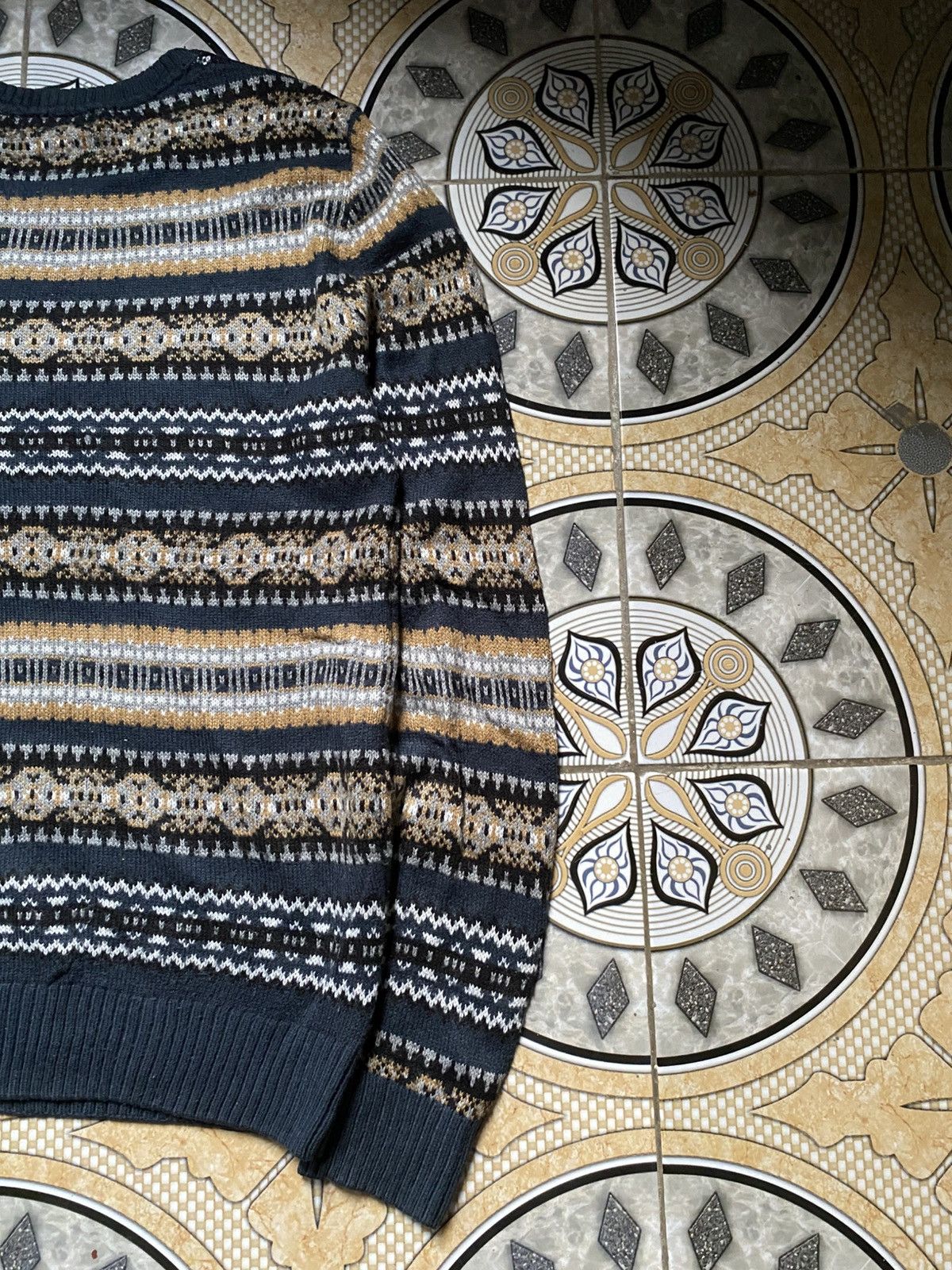 Other Vintage 90's Aesthetic Nordic Knitwear Sweater(Grandpa knit) Size US M / EU 48-50 / 2 - 5 Thumbnail