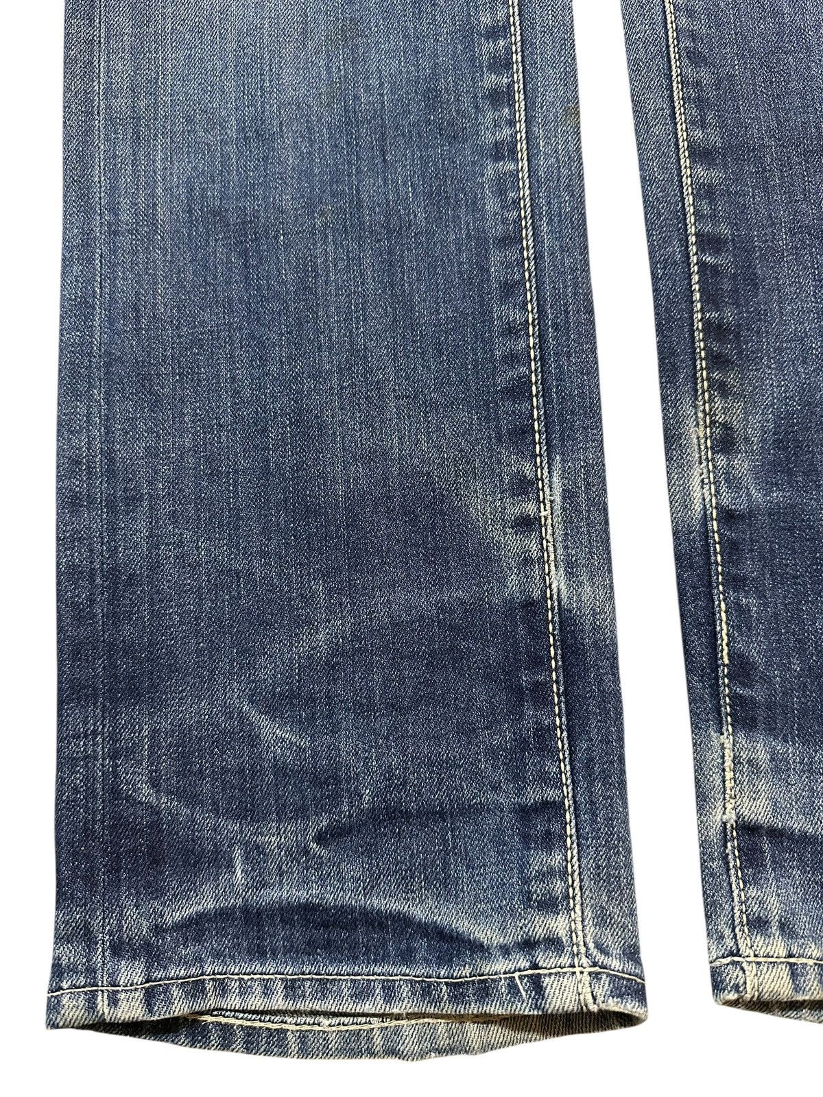Vanquish Vintage Vanquish Blue Faded Stone Wash Distressed Jeans Size US 29 - 7 Thumbnail