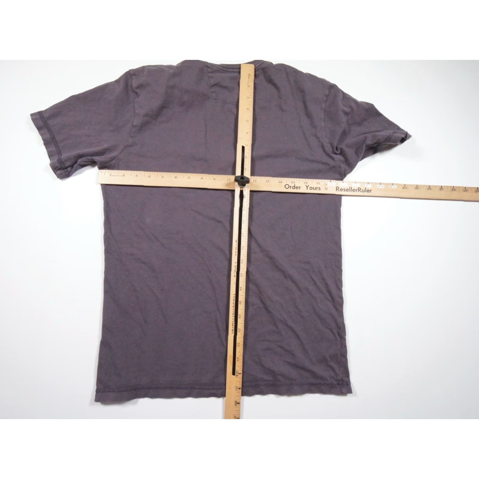johnnie-O Johnnie O Shirt Mens Small Purple Pocket Tee Short Sleeve Crewneck Surf Logo - Cotton - Regular - Solid - Pocket - Logo - Size US S / EU 44-46 / 1 - 6 Thumbnail