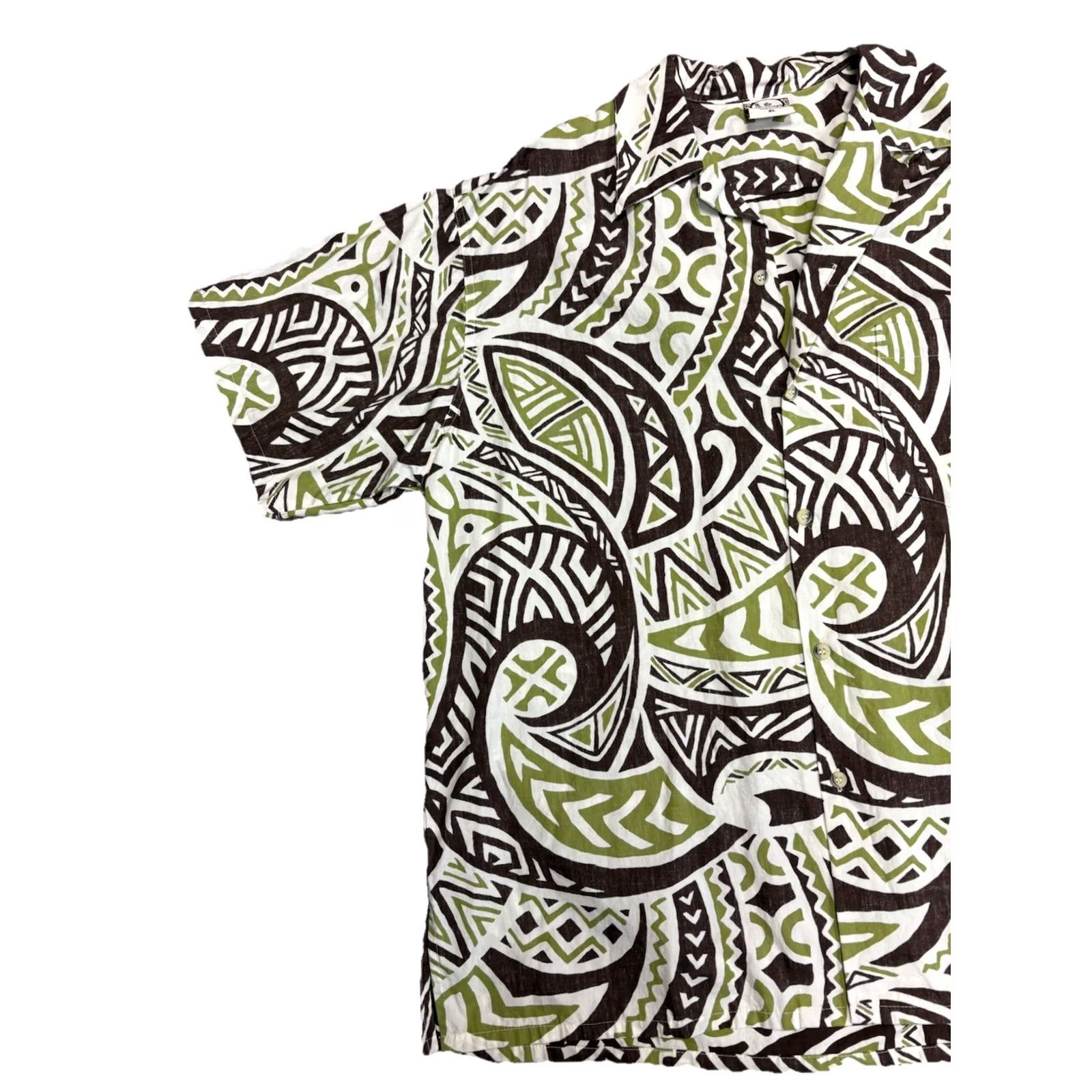 Vivobarefoot Go Barefoot Green Tropical Print Mens XL USA Button Up Shirt Size US XL / EU 56 / 4 - 2 Thumbnail