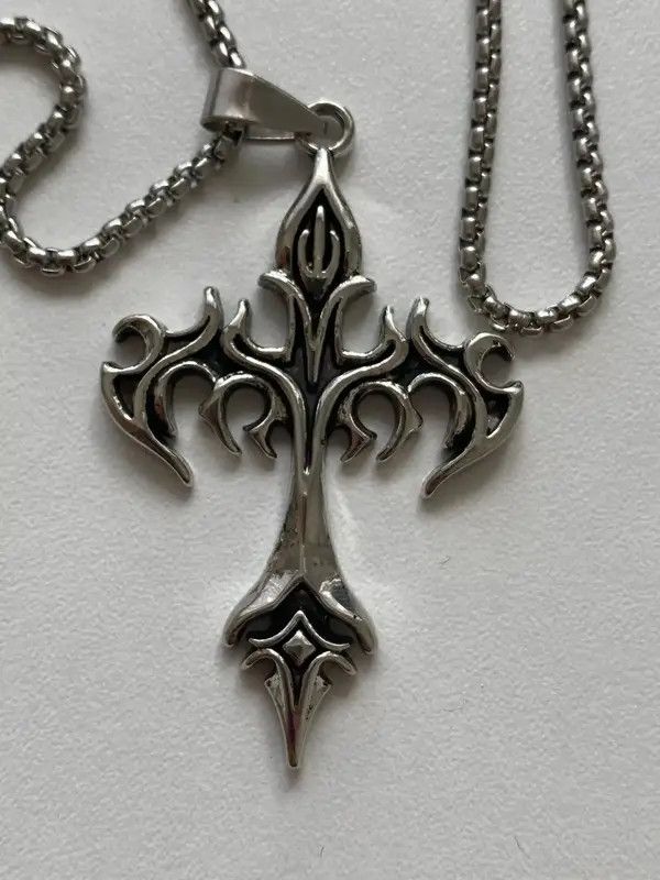 VIBE Opium Cross Chain Black Size ONE SIZE - 5 Thumbnail
