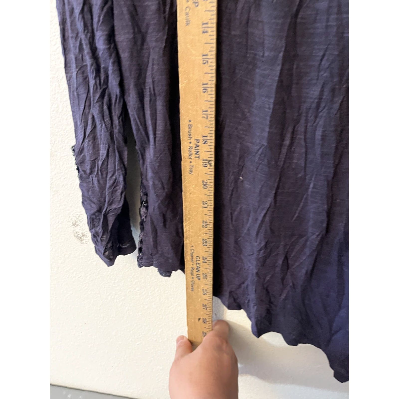 Anthropologie VINTAGE Anthropologie Velvet Leopard Button-Up Top Women Medium Purple Animal Print 90s Size M / US 6-8 / IT 42-44 - 5 Thumbnail